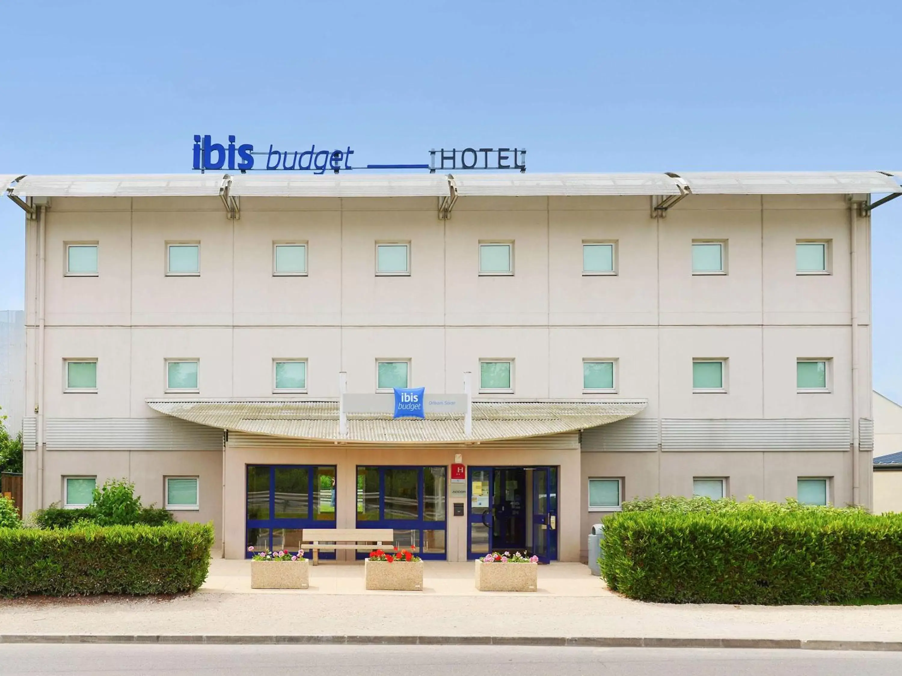 Property Building in Ibis Budget Orléans Nord Saran