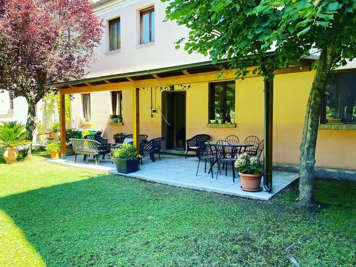 Patio in Hotel Borgo Antico