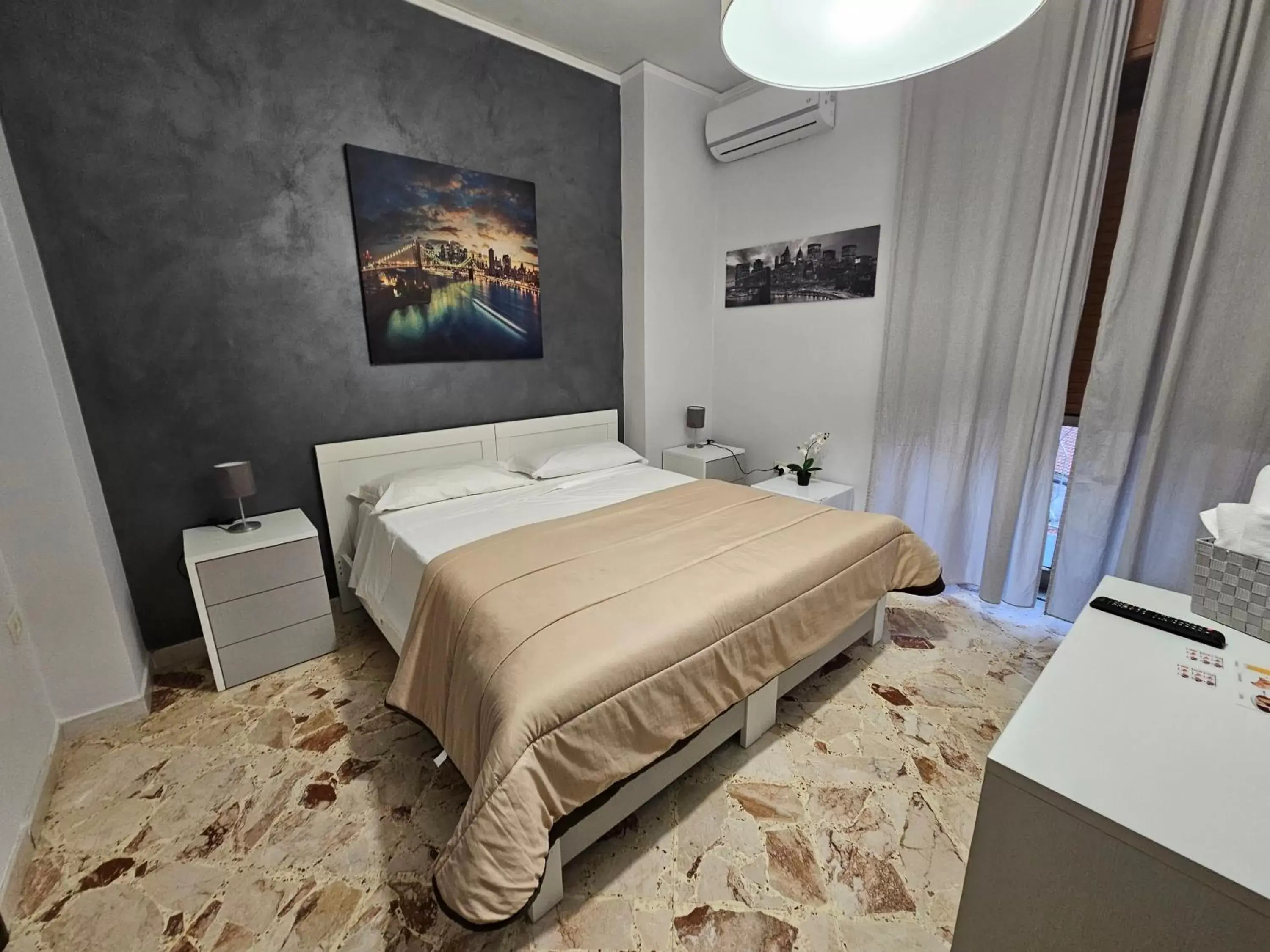 Double Room with Private Bathroom in B&B dei Rota Mercato San Severino Salerno Double Room with Private Bathroom in B&B dei Rota Mercato San Severino Salerno