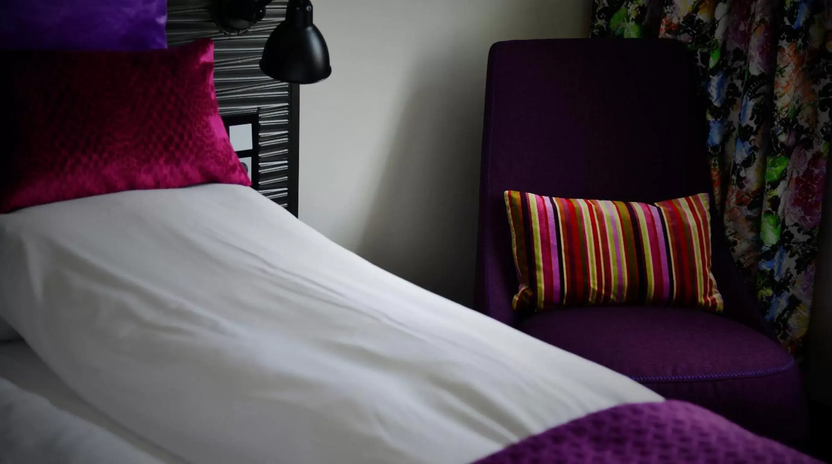 Seating area, Bed in Hotel No13 Seating area, Bed in Hotel No13