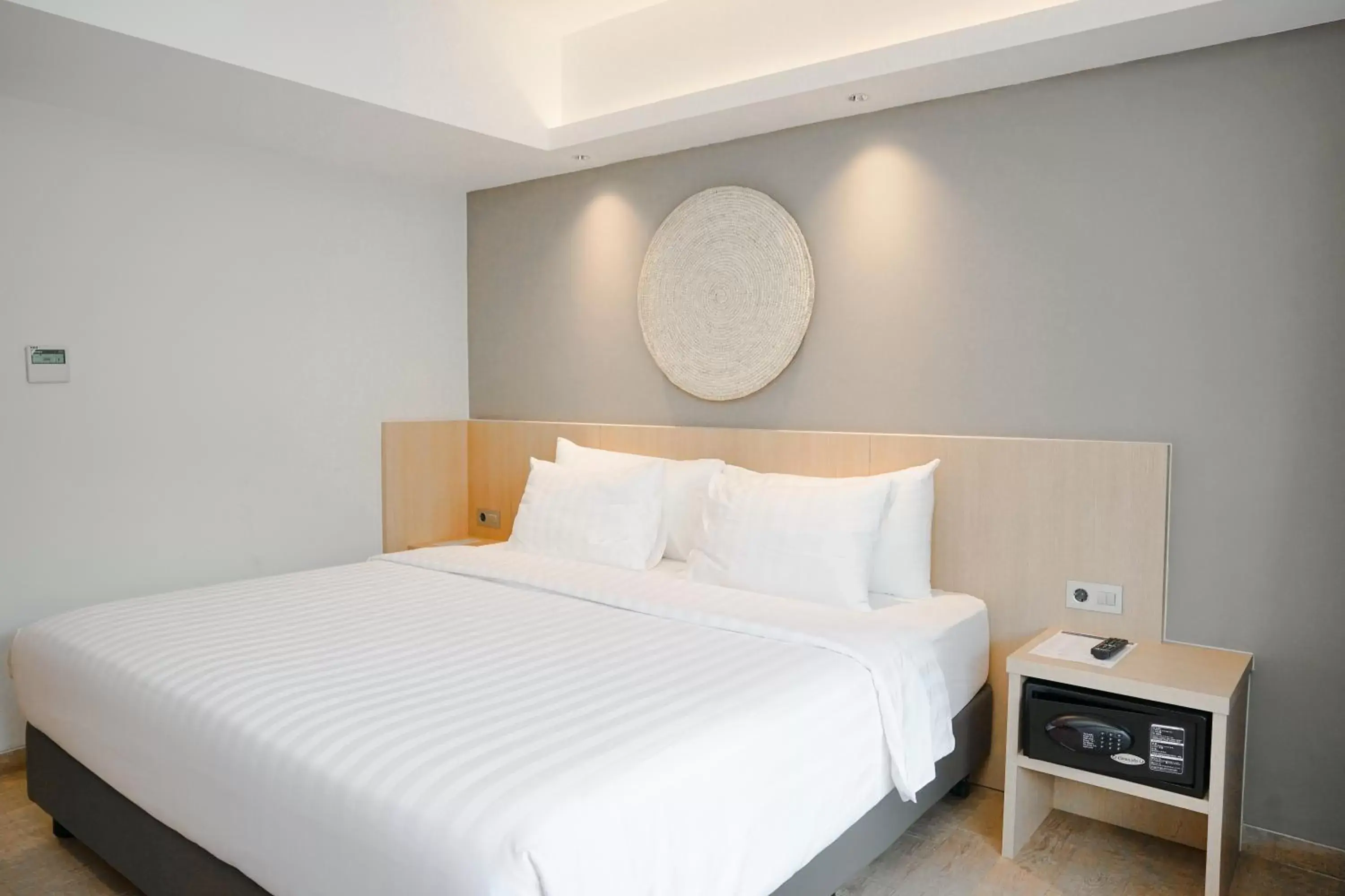 Bed in Aveta Hotel Malioboro - CHSE Certified