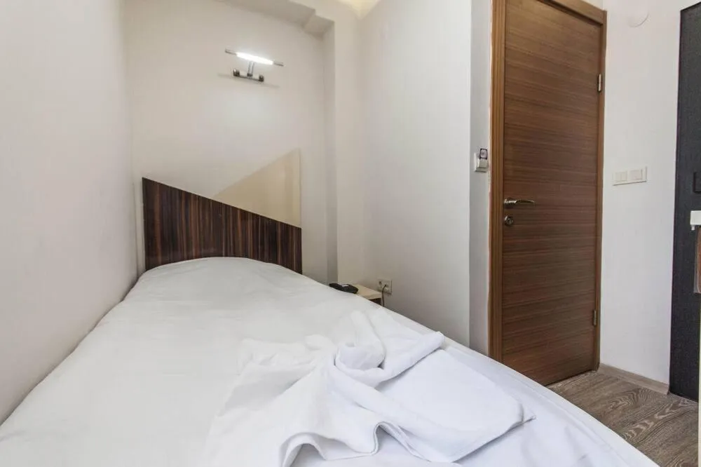 Bed in Ottoman Time Hotel
