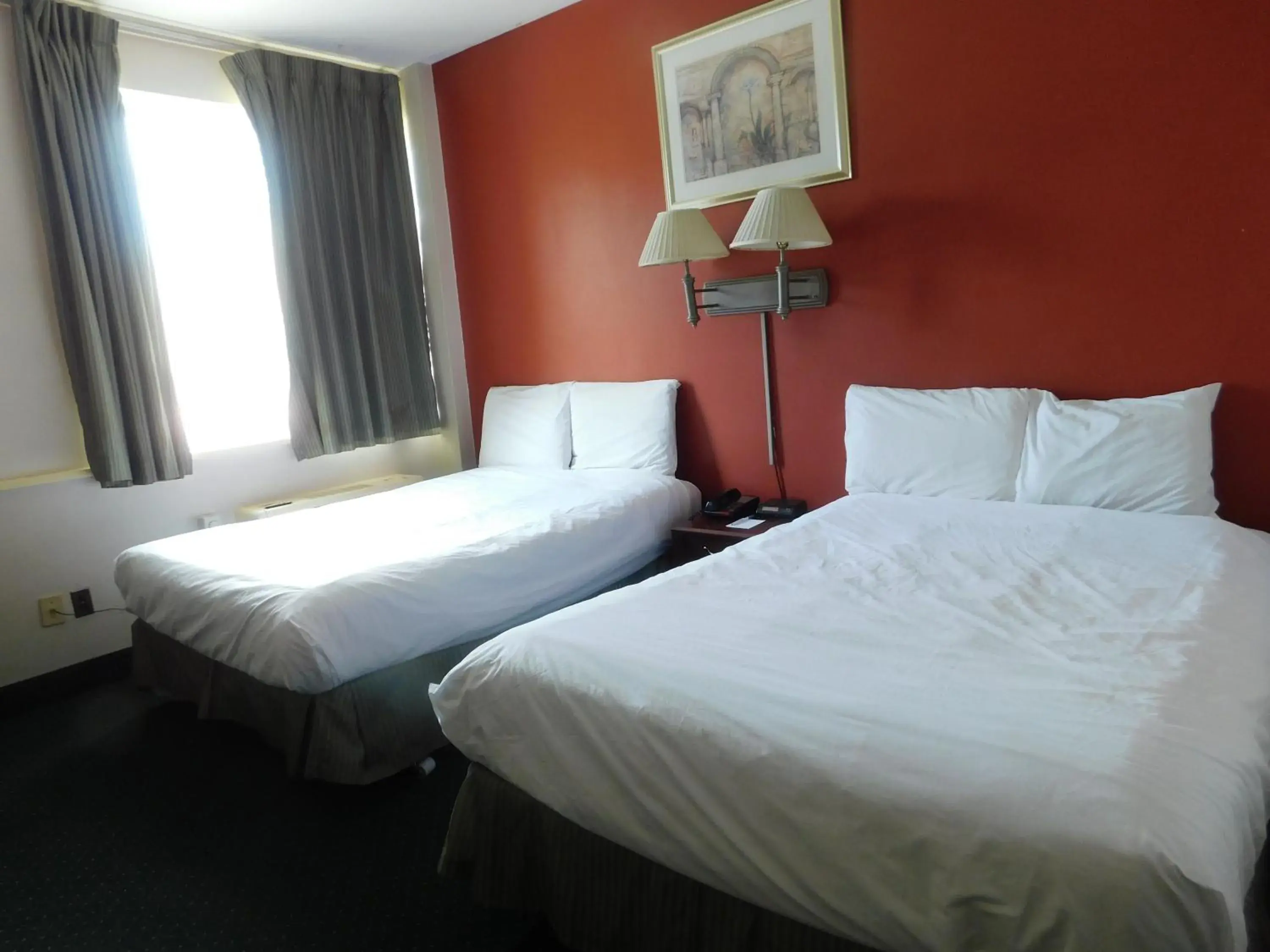 Bedroom, Bed in The Marlborough Hotel