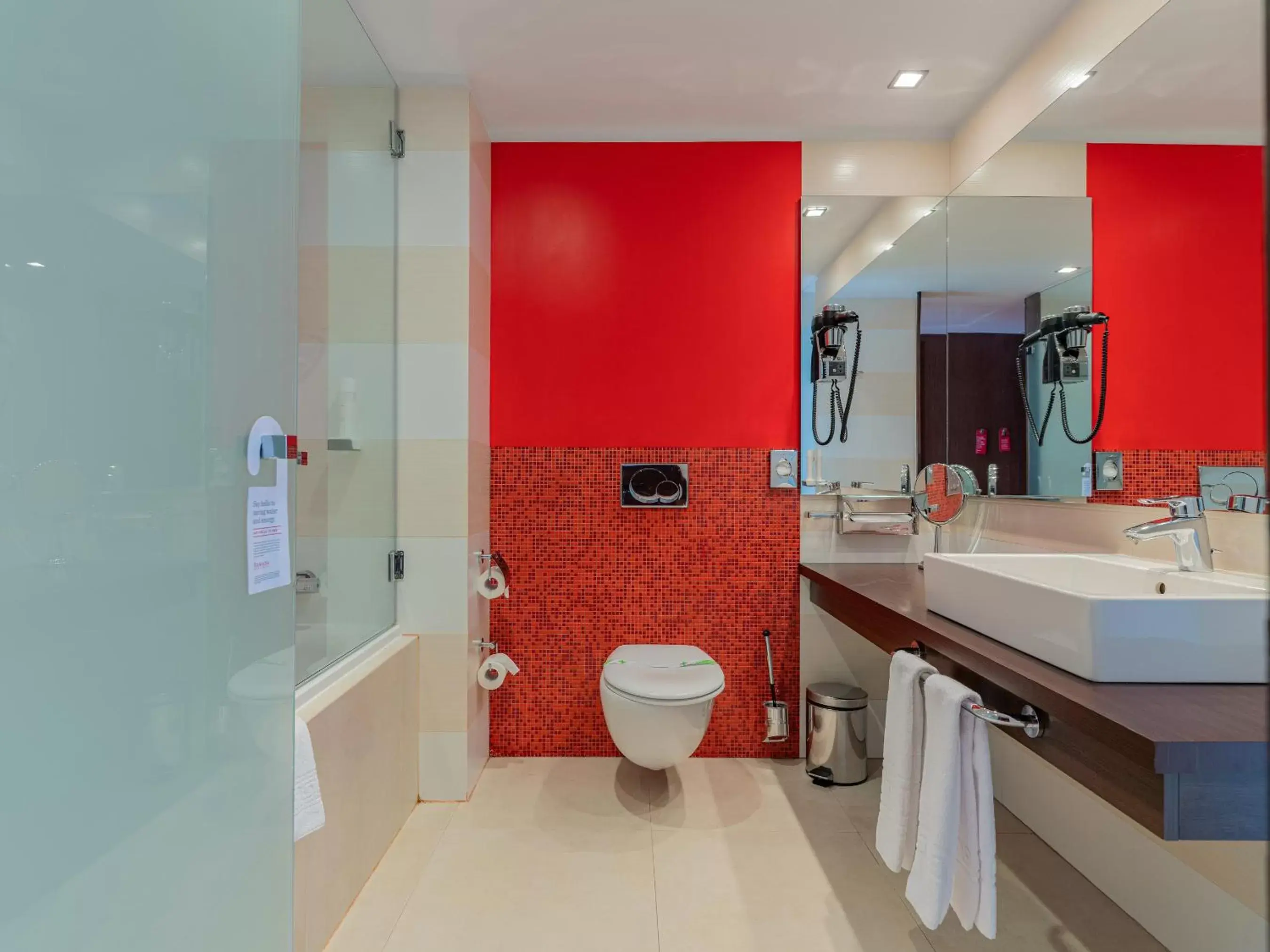 Bathroom in Ramada Sibiu Hotel