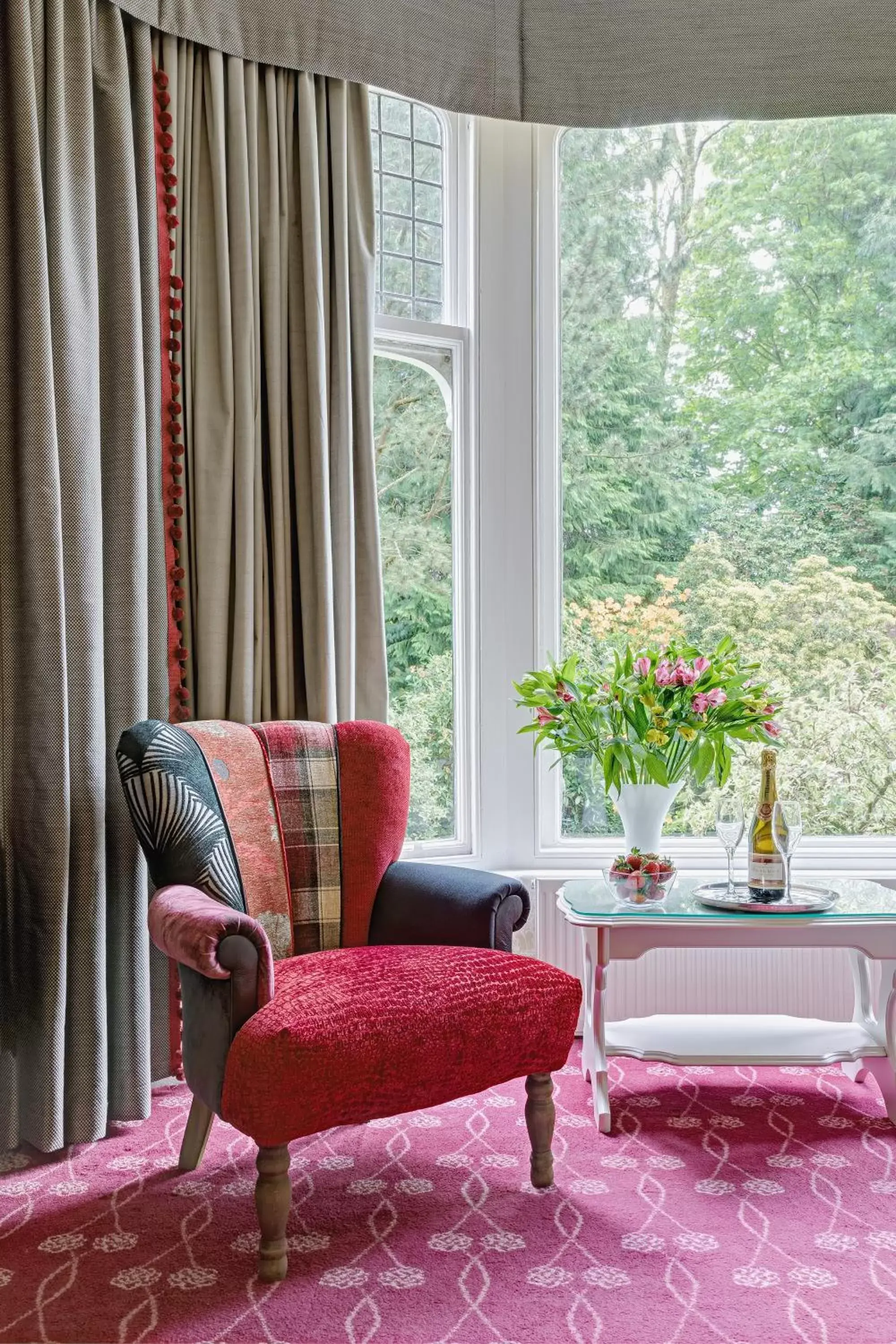 Seating Area in Burn How Garden House Hotel