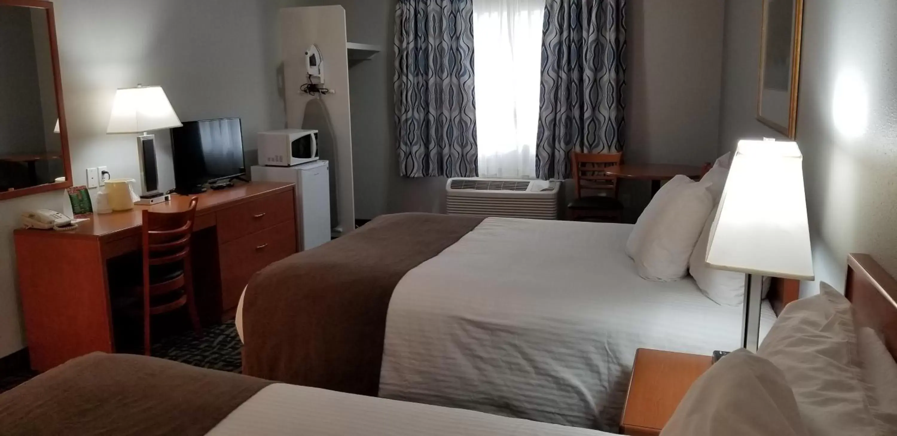 Bed in SureStay Plus Hotel by Best Western Lethbridge