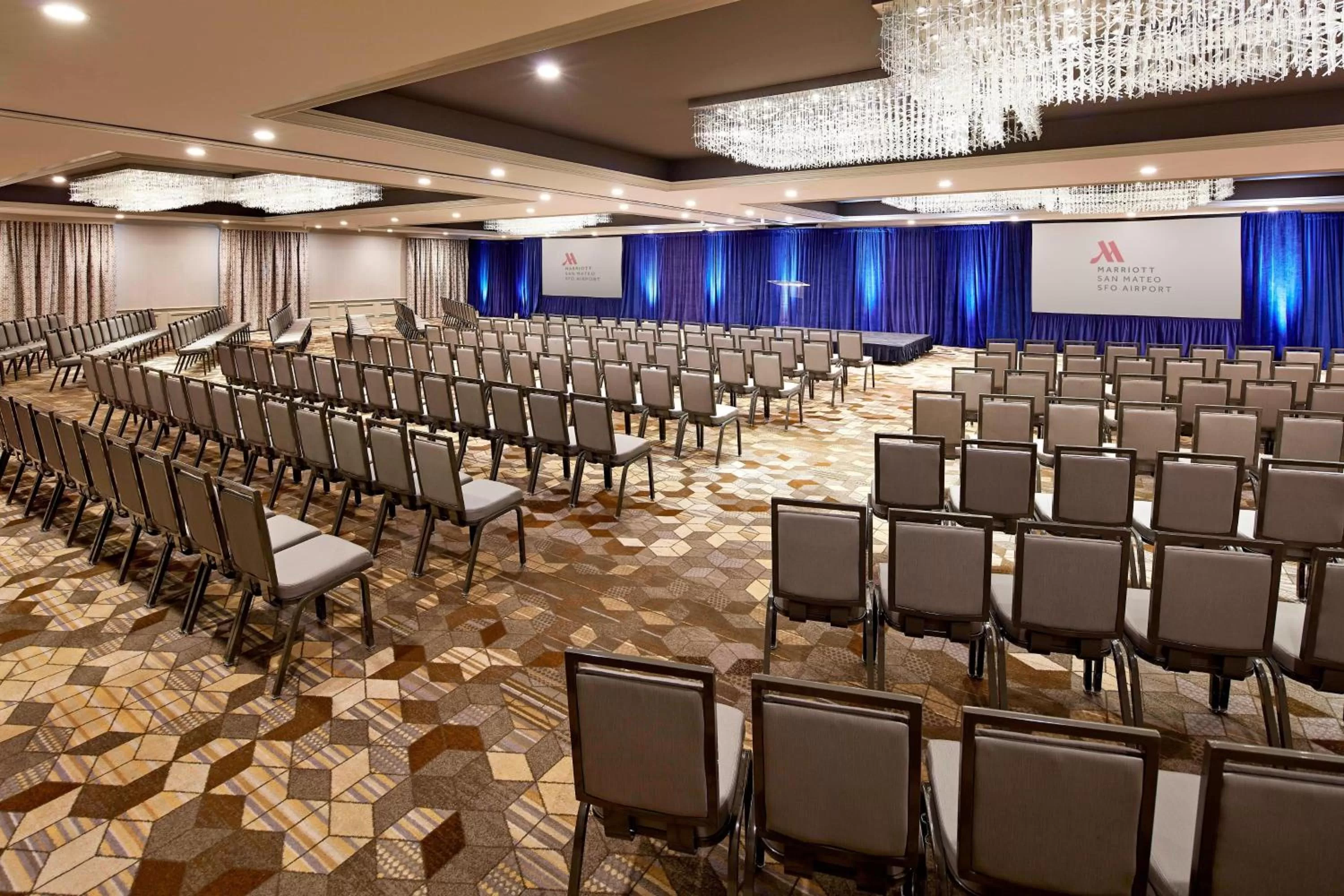 Meeting/conference room in San Mateo Marriott San Francisco Airport