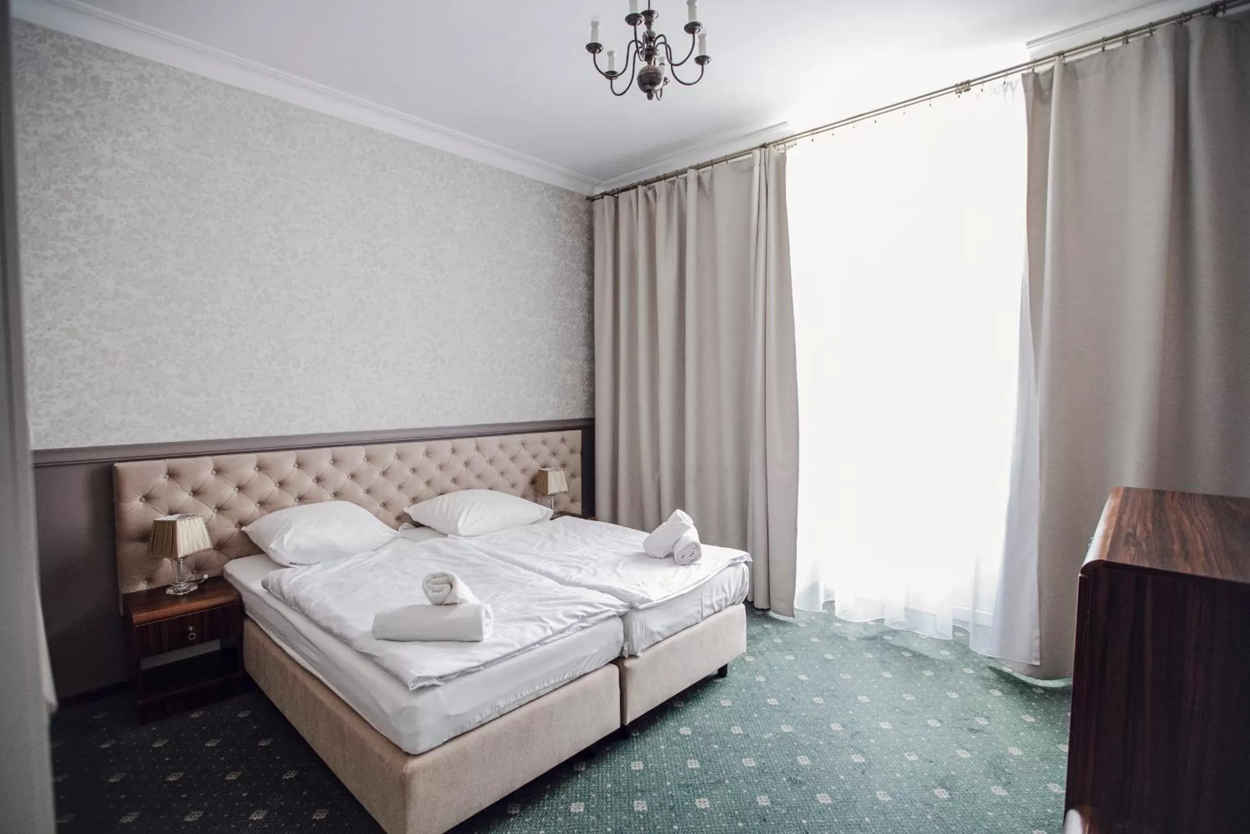 Bed in Bristol Residence