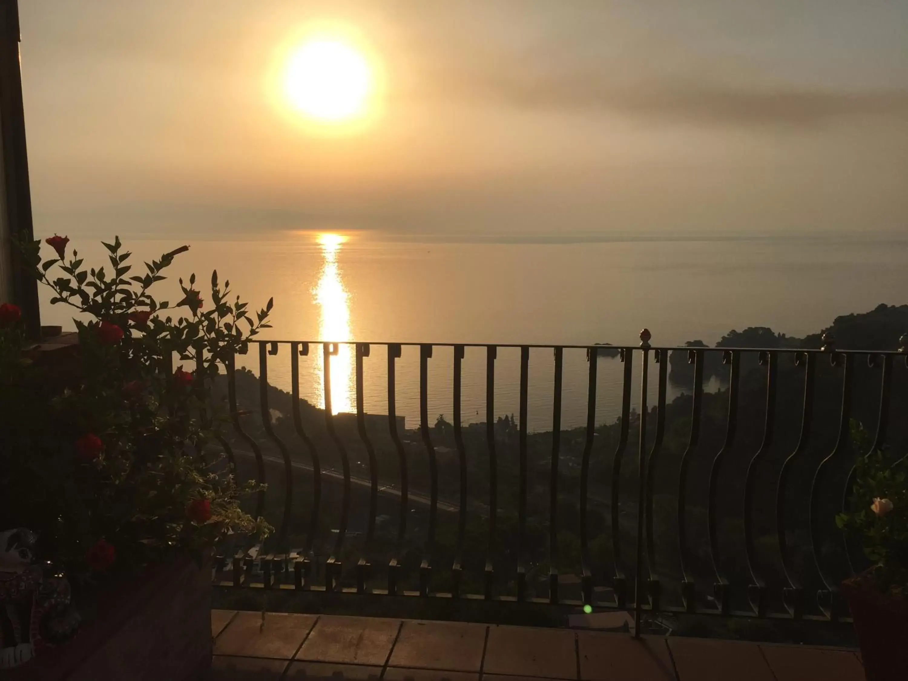 Sea view in B&B La Terrazza Sul Mare Taormina