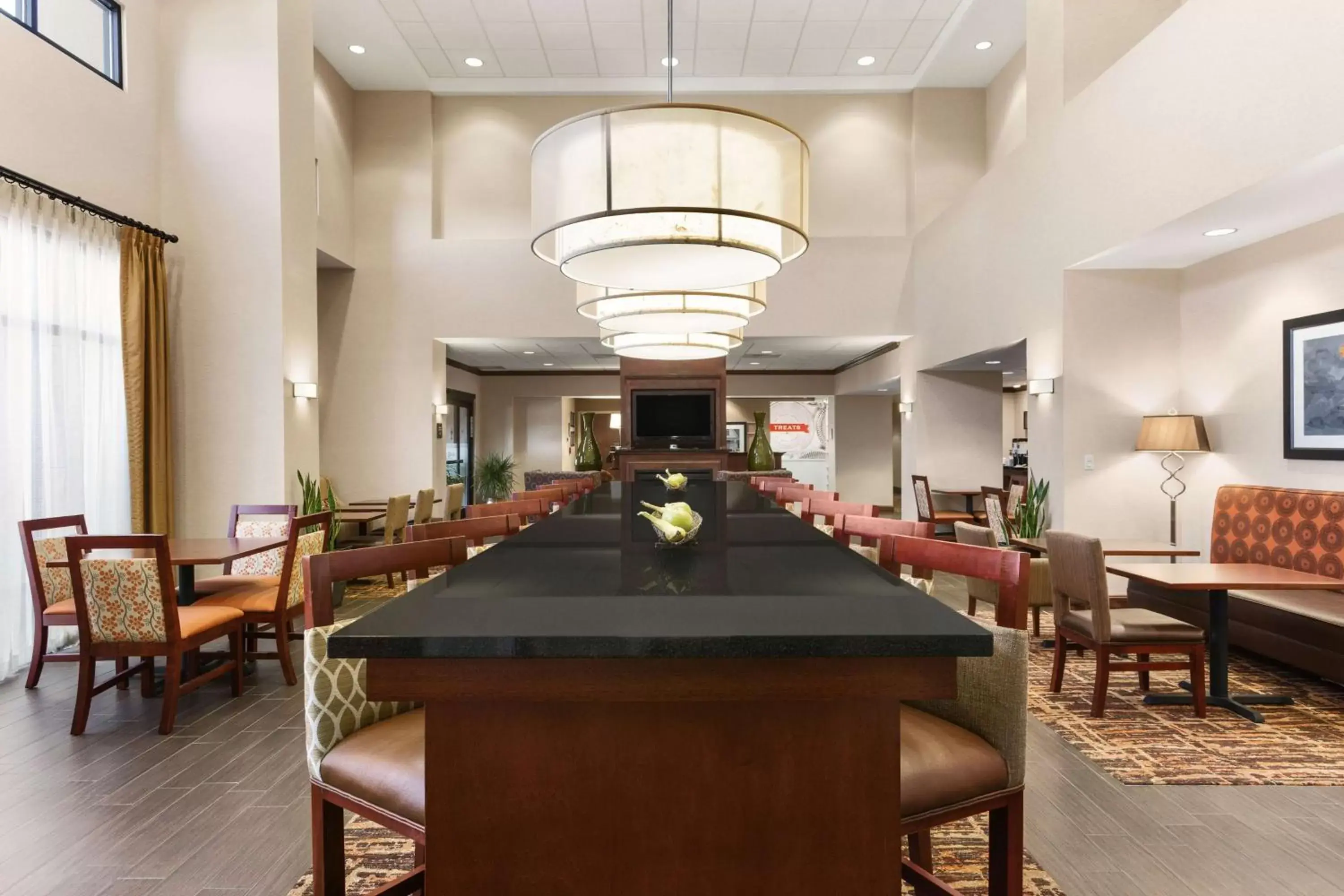 Restaurant/Places to Eat in Hampton Inn & Suites Opelika-I-85 Auburn Area