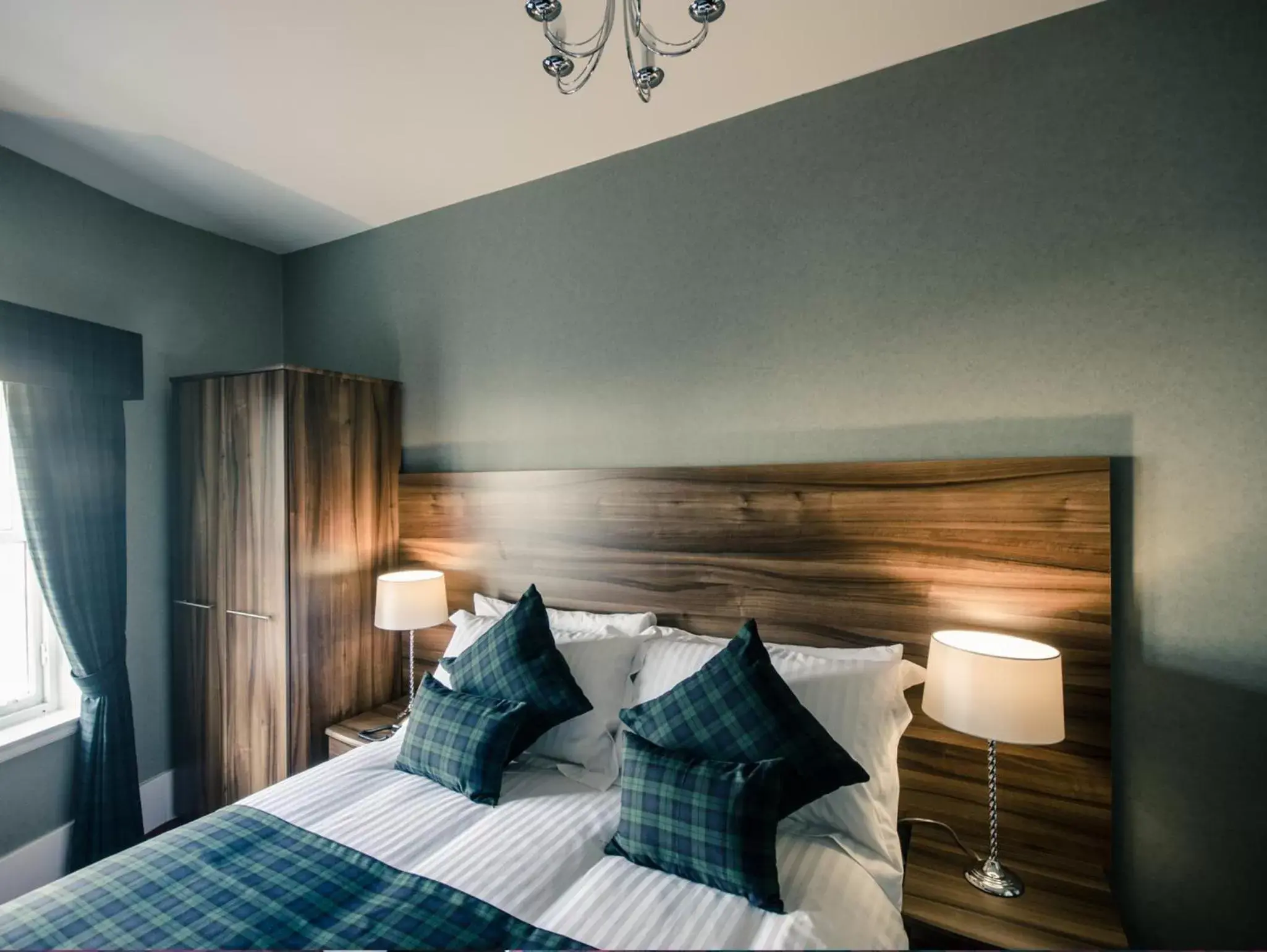 Bed in Royal West End Hotel Bed in Royal West End Hotel