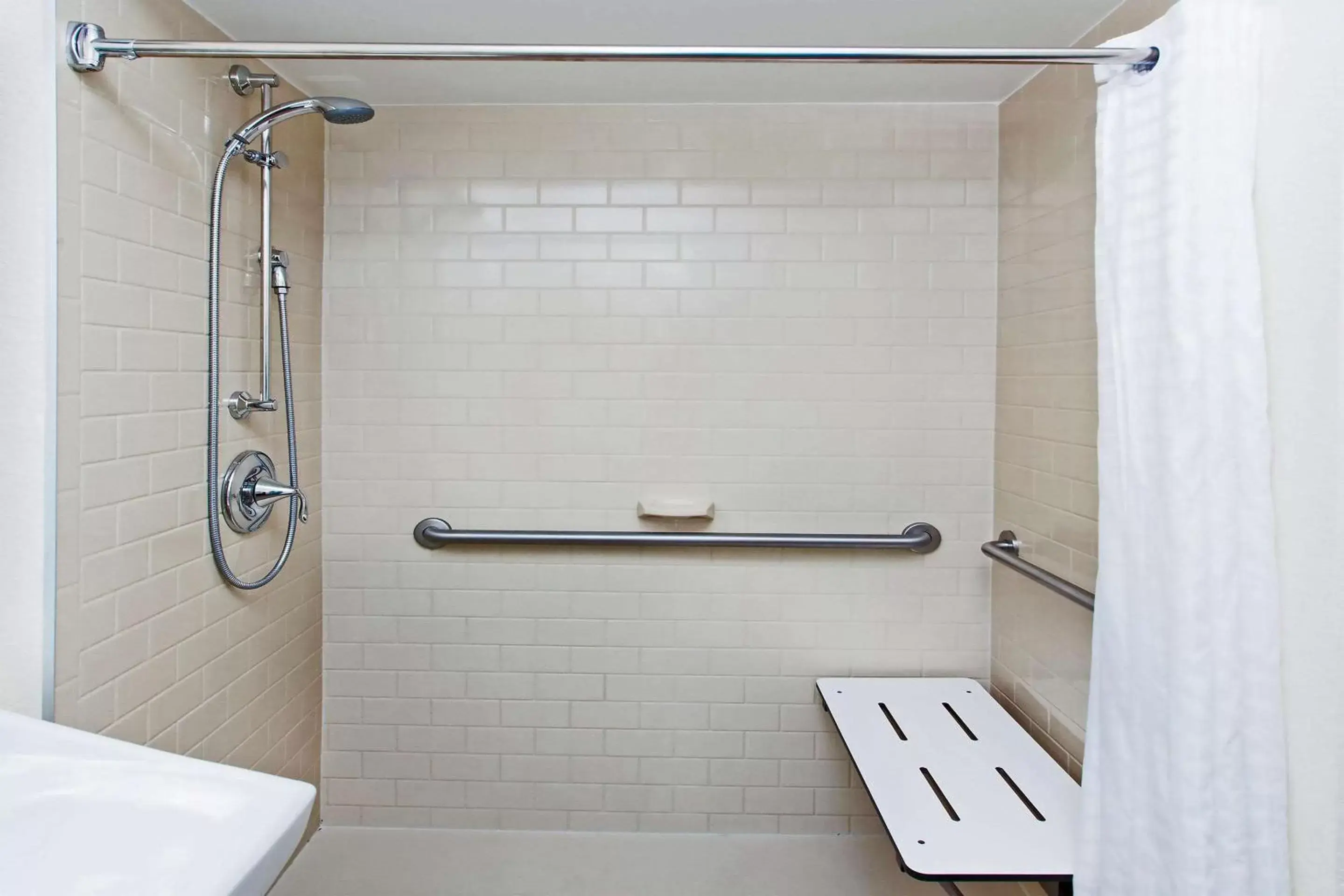 Bathroom in MainStay Suites- Kansas City Overland Park