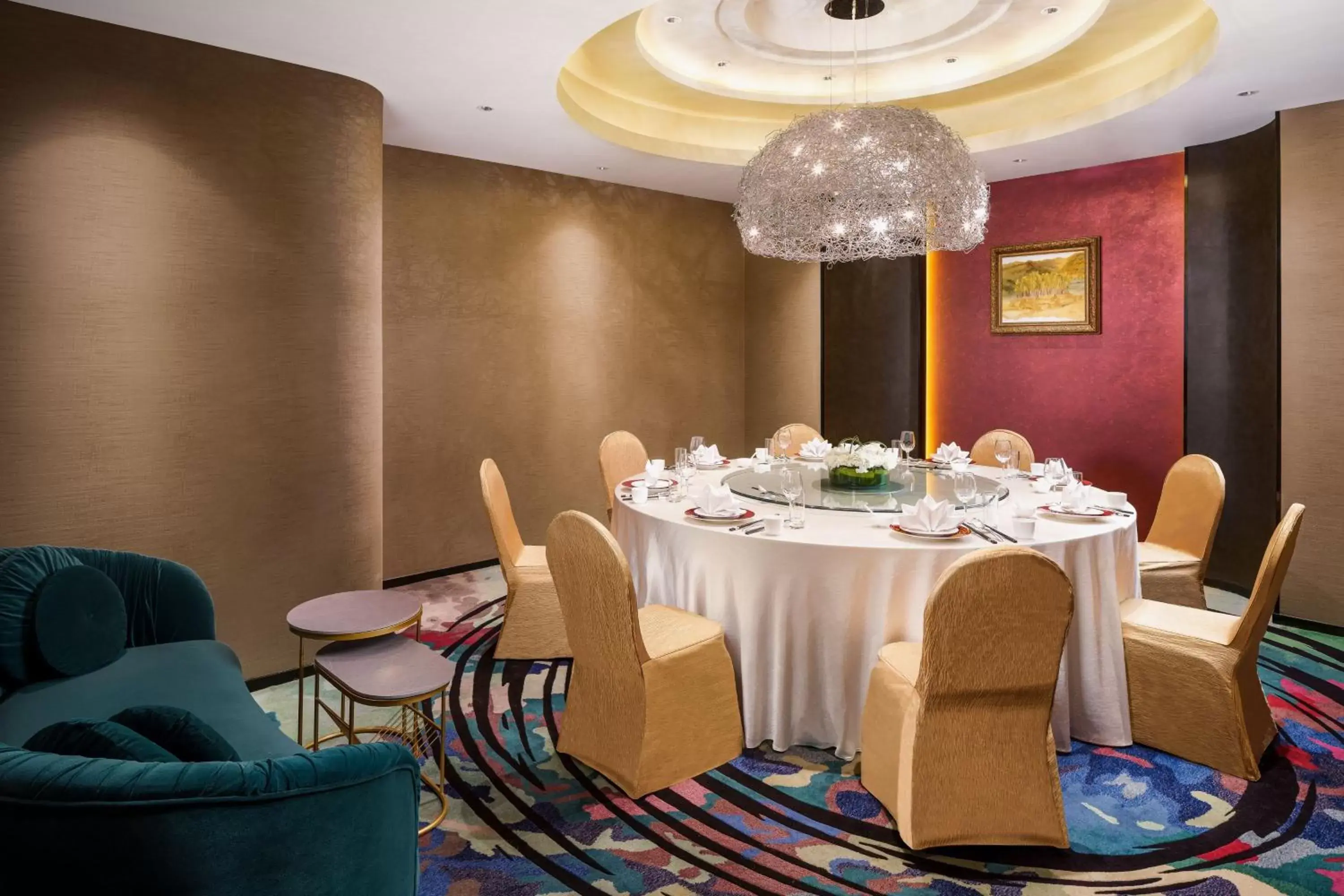 Restaurant/places to eat in Renaissance Shanghai Yu Garden Hotel