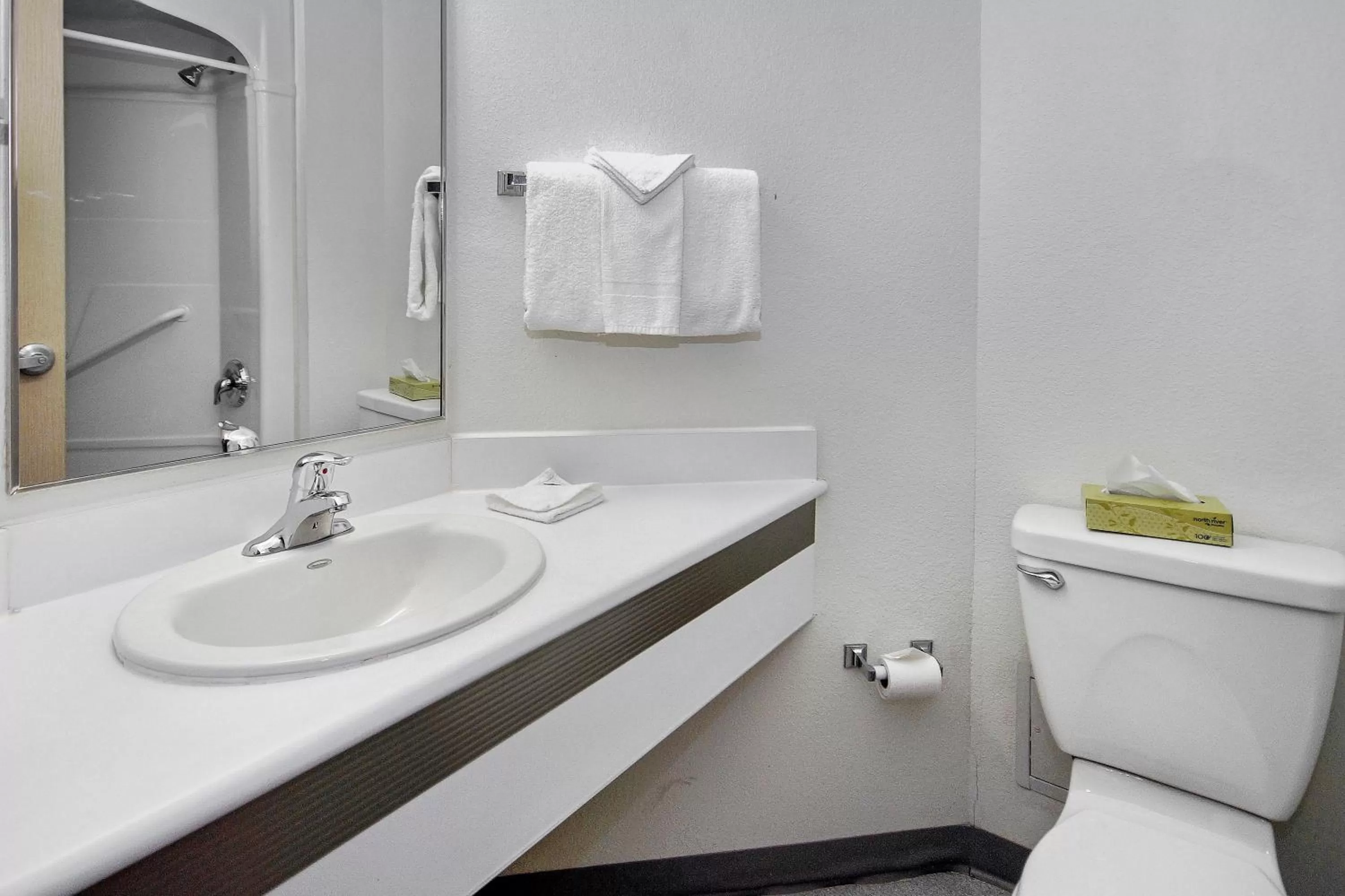 Bathroom in Motel 6-Peterborough, ON