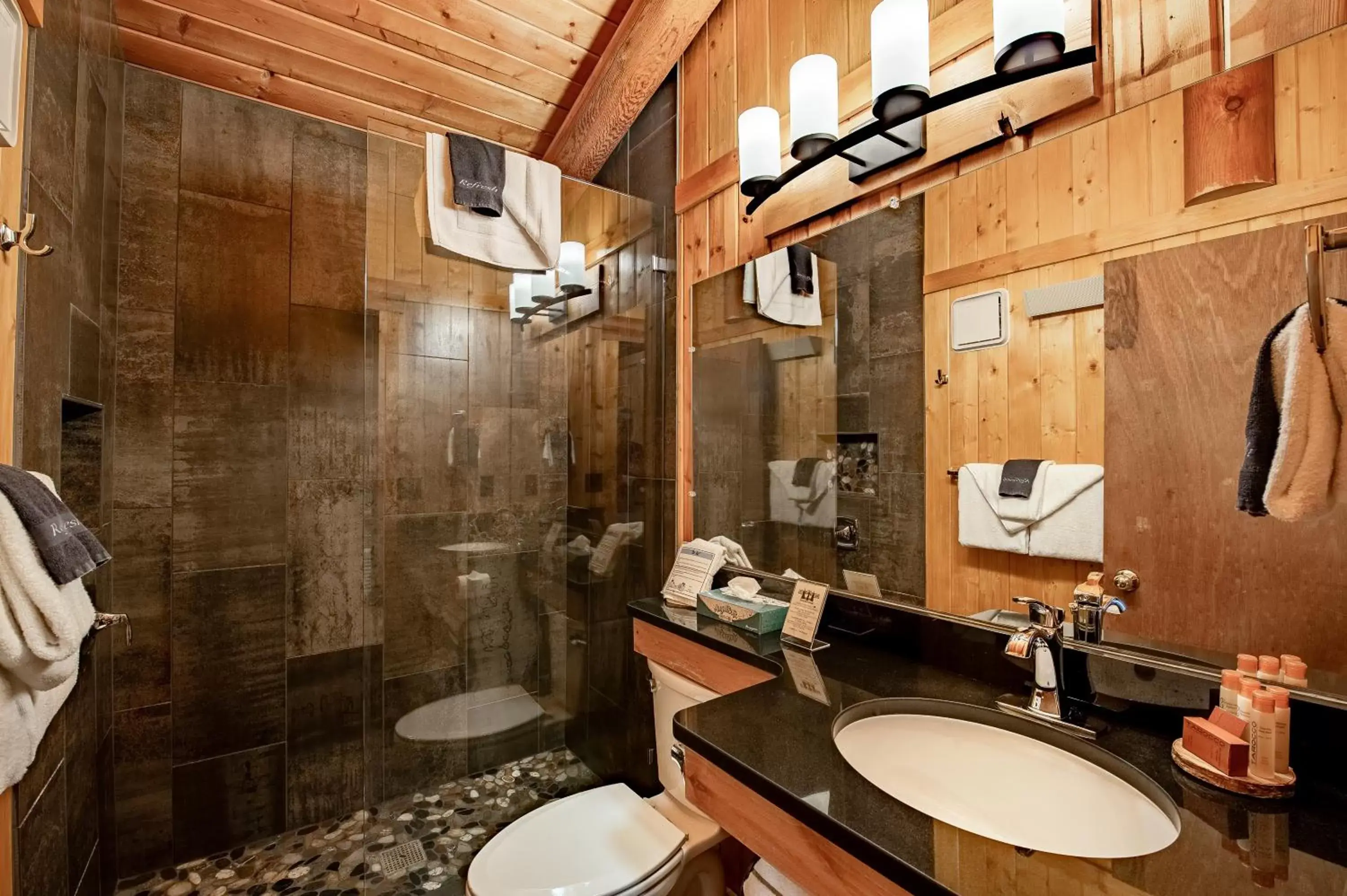 Shower, Bathroom in Cowboy Village Resort