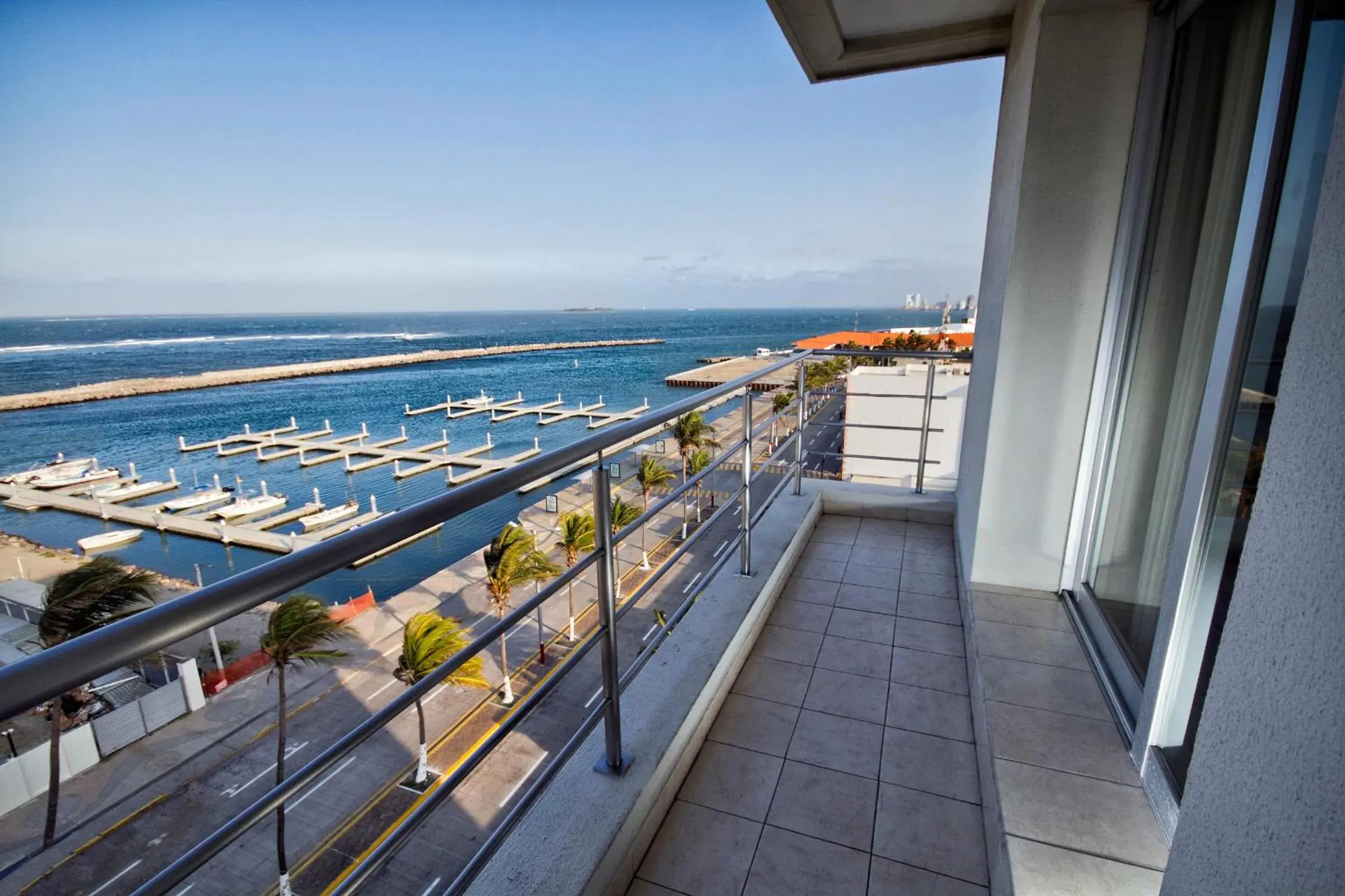 Sea view, Balcony/Terrace in Balajú Hotel & Suites