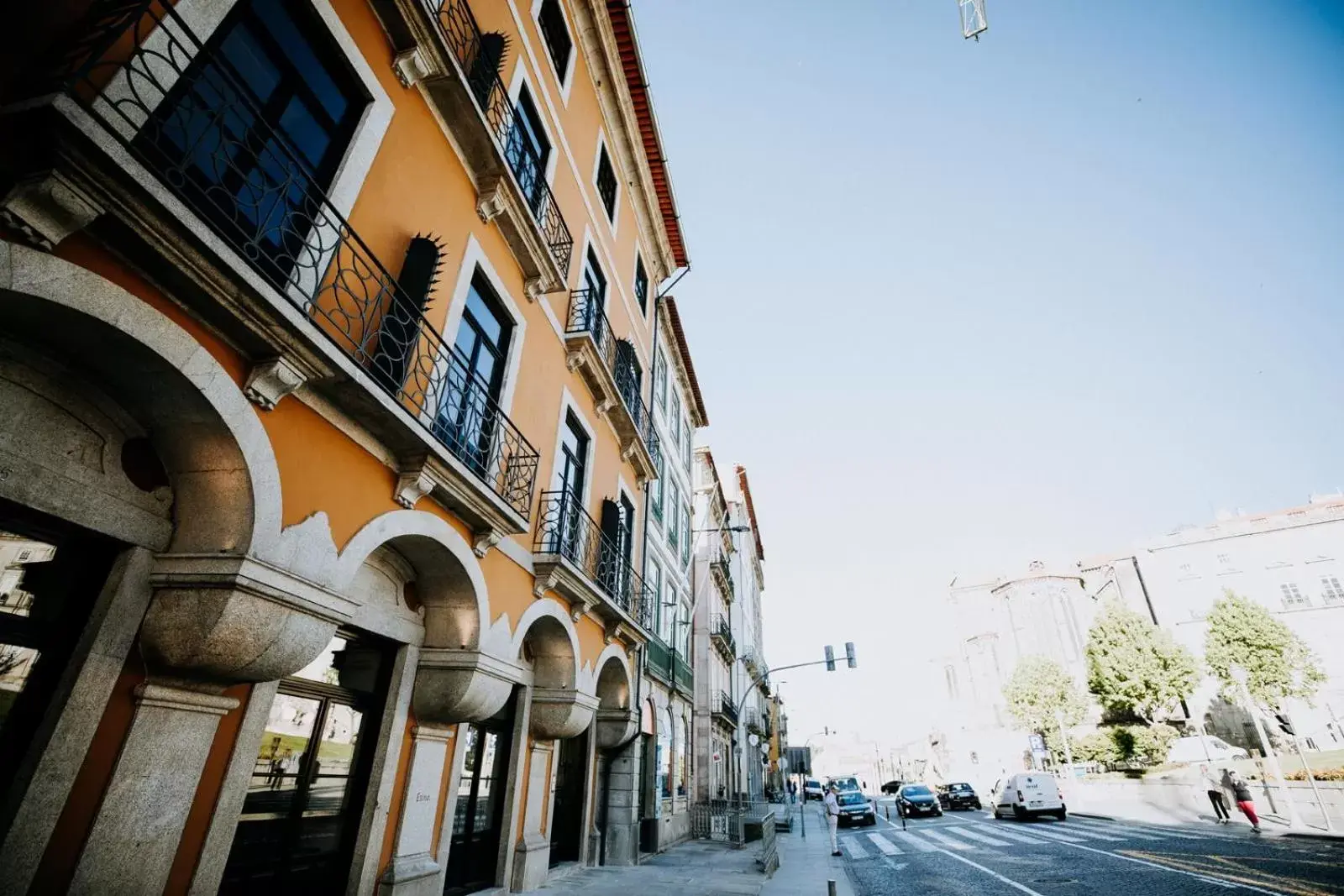 Facade/entrance in Exmo Hotel by Olivia Facade/entrance in Exmo Hotel by Olivia