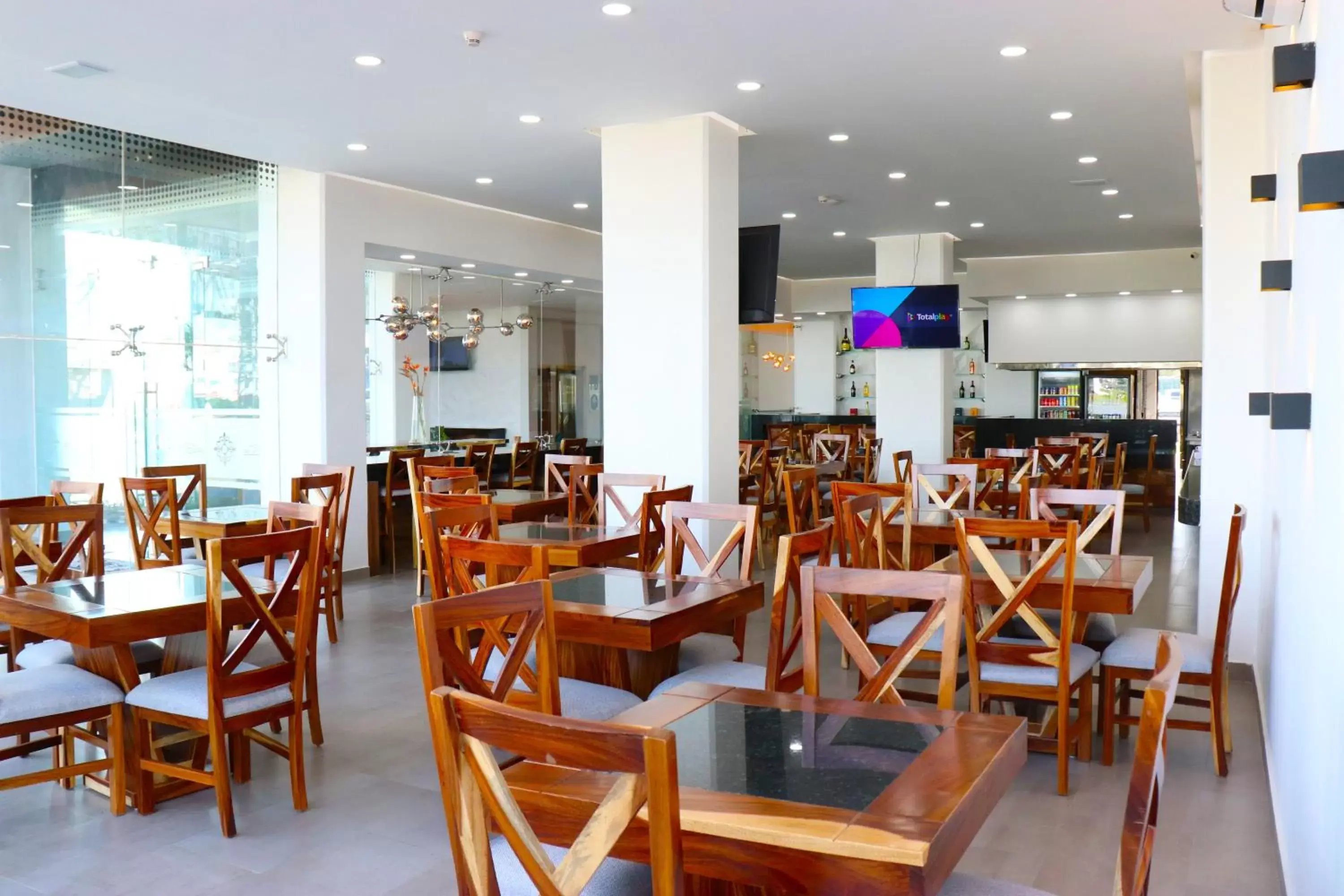 Restaurant/Places to Eat in Hotel Bugari Aeropuerto Guadalajara