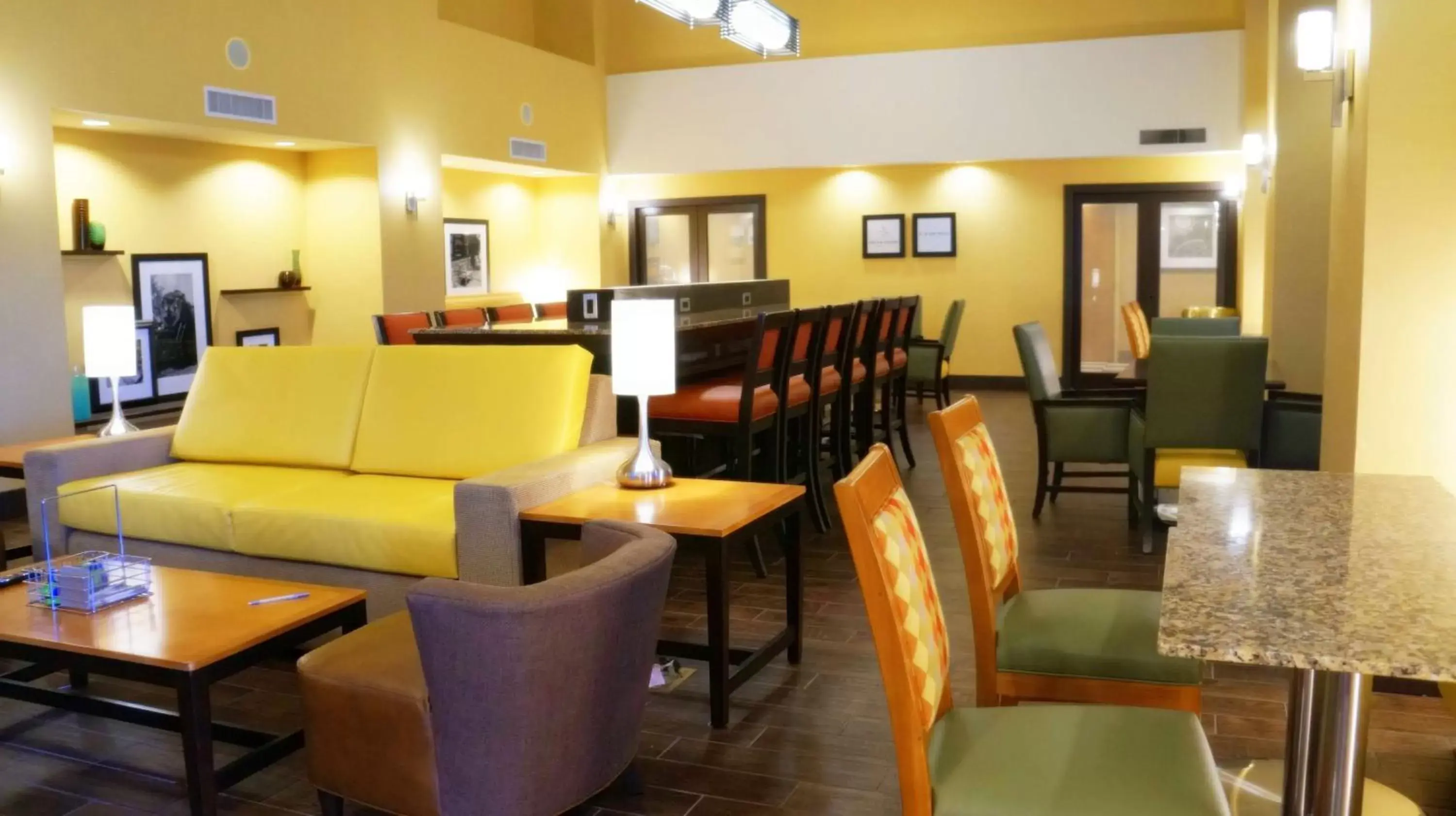 Lobby or reception, Restaurant/Places to Eat in Hampton Inn & Suites Kingman