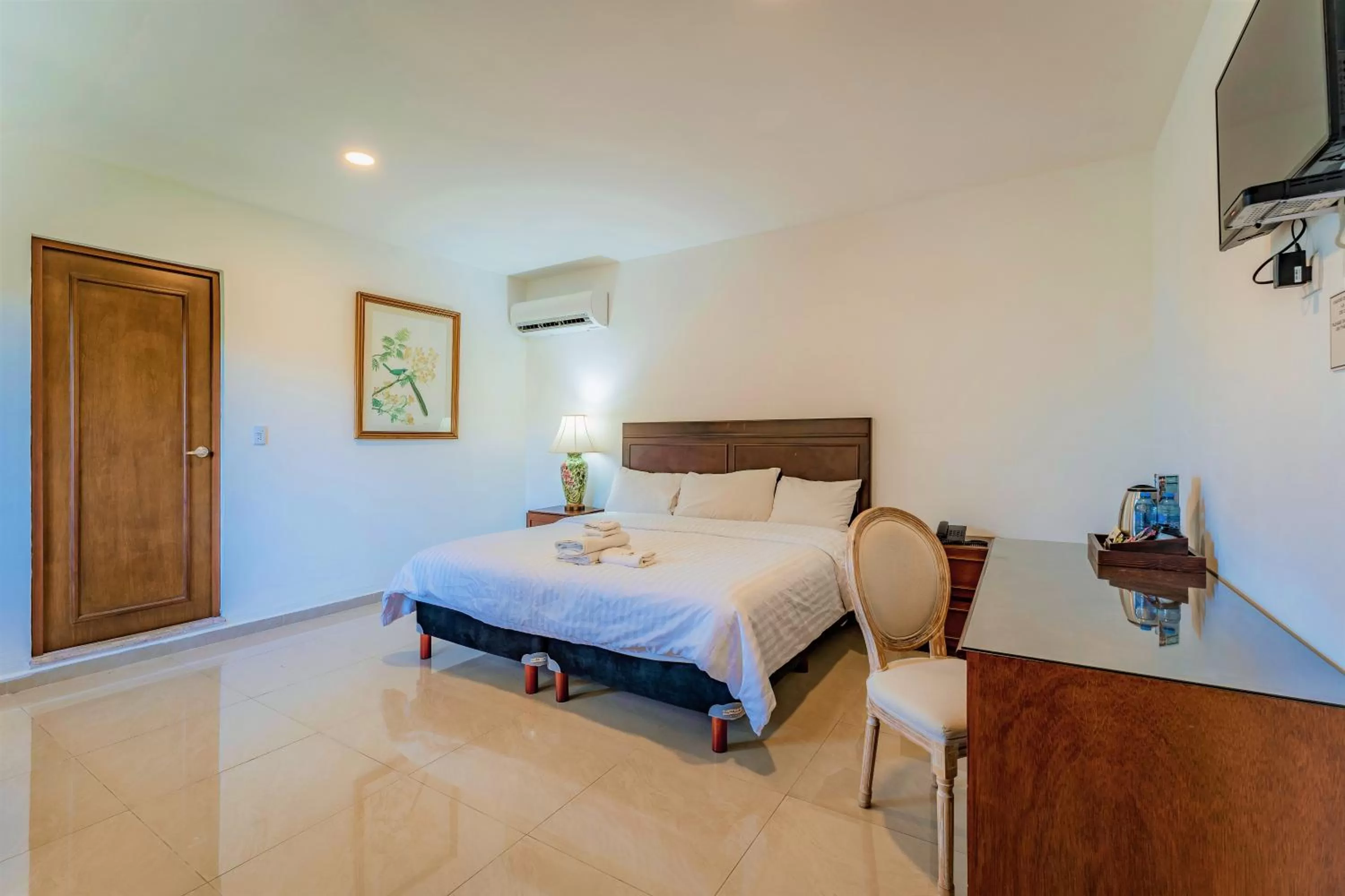 Bed in Maison del Embajador