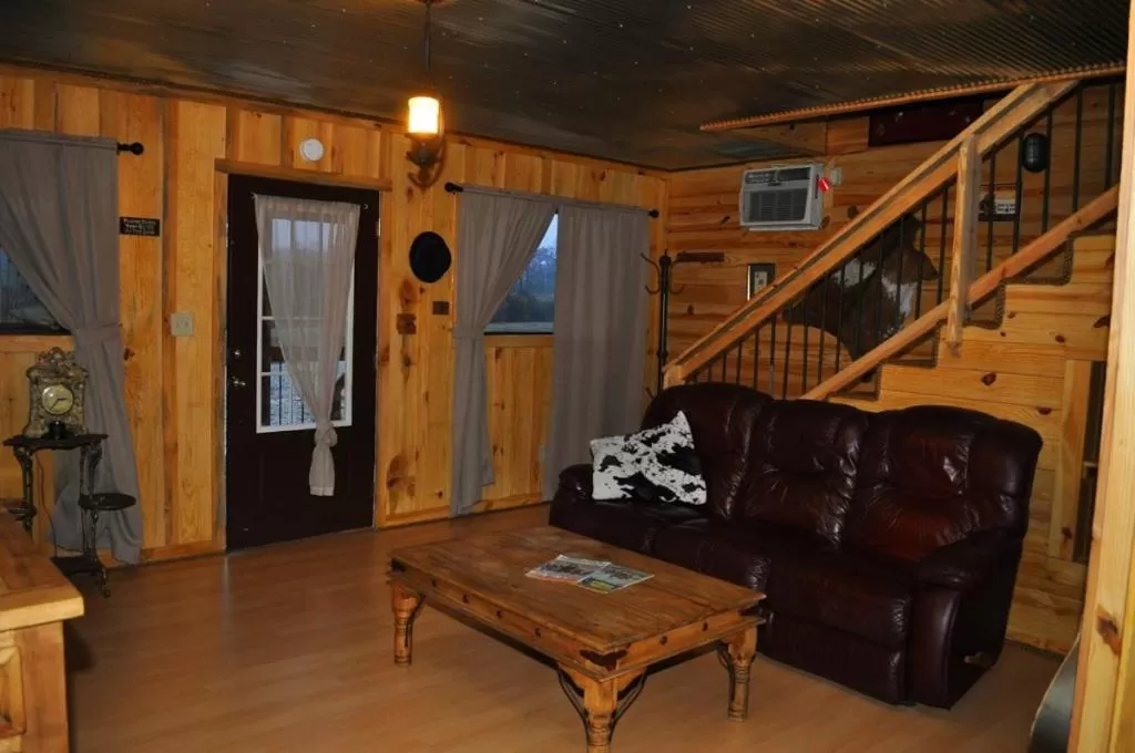 Living room, Seating Area in Diamonds Old West