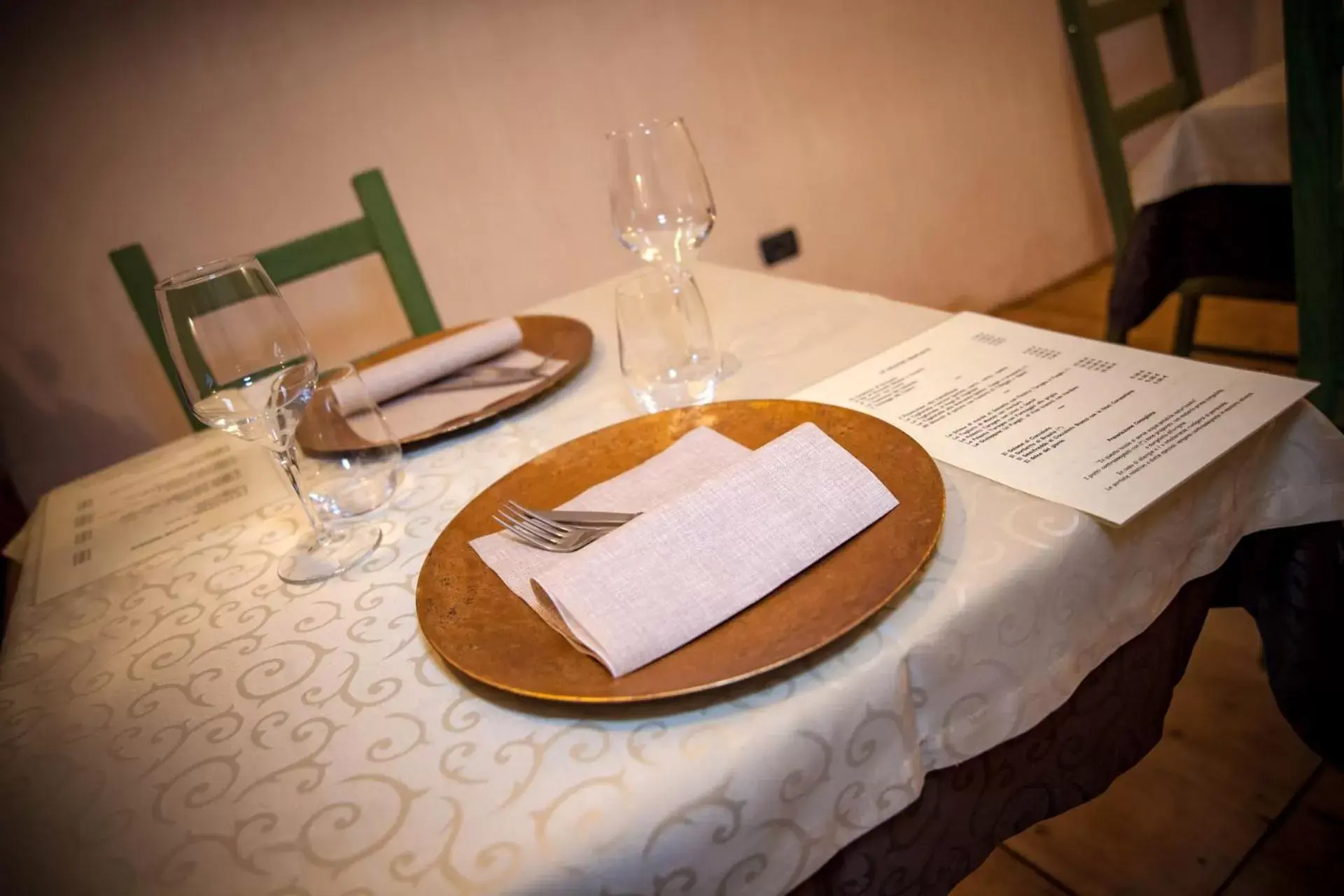 Restaurant/Places to Eat in Hotel Garni Le Corti