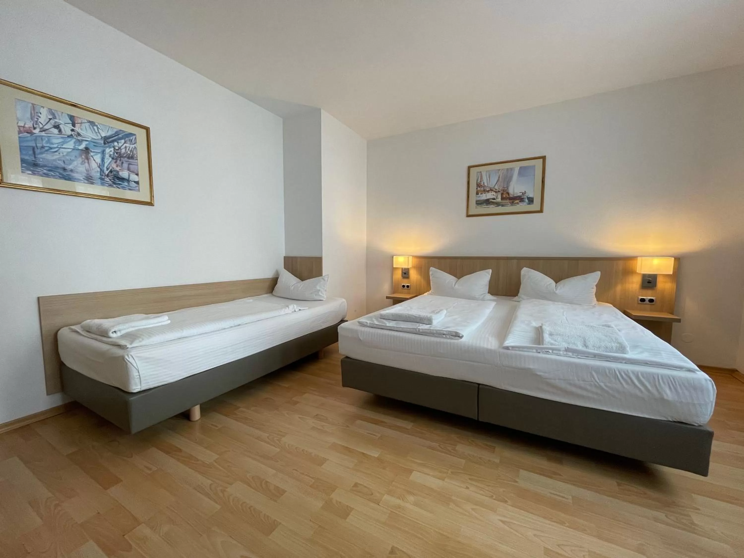 Bed in Hafner Hotel- Apartment
