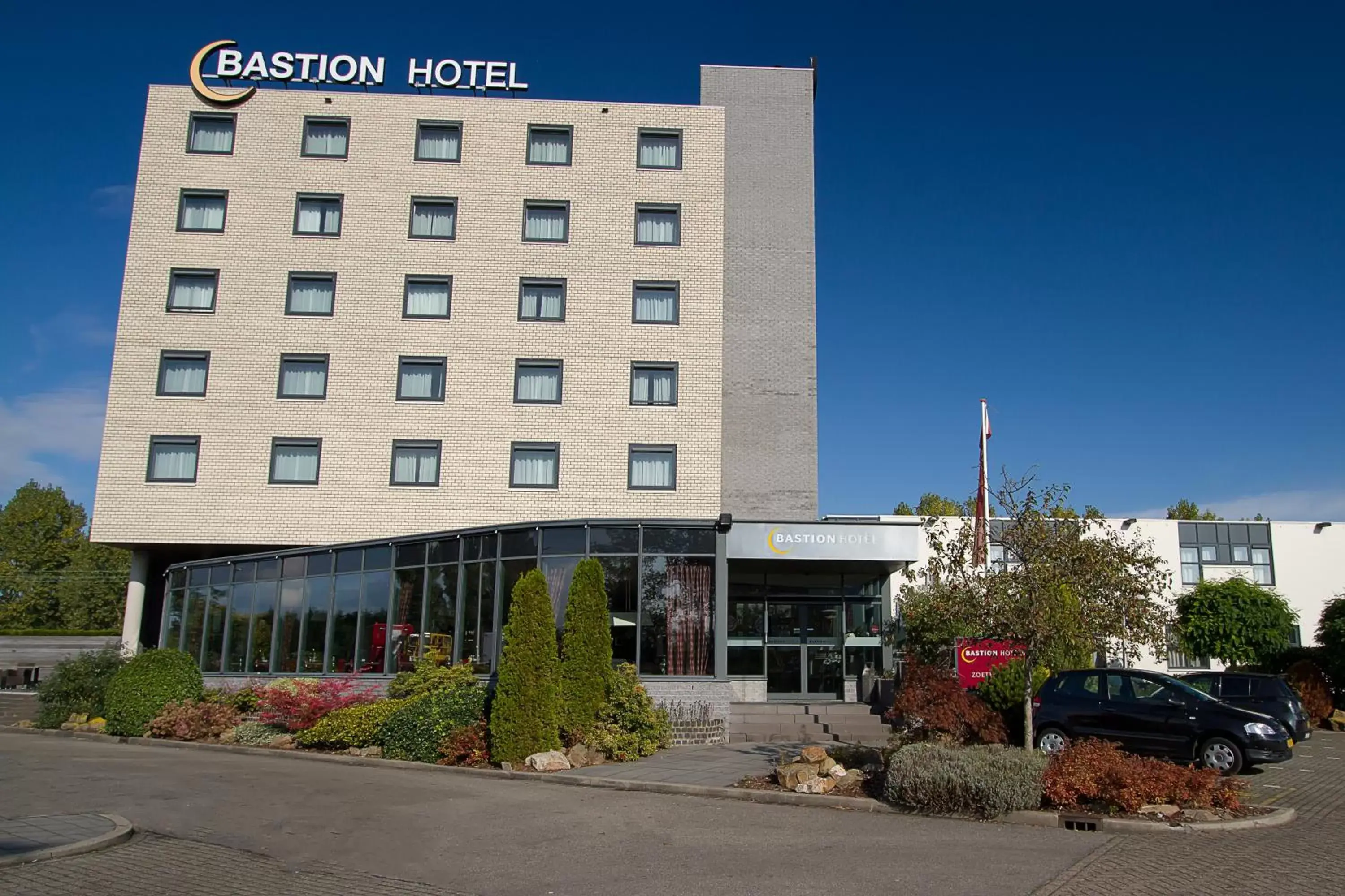 Facade/entrance, Property Building in Bastion Hotel Zoetermeer