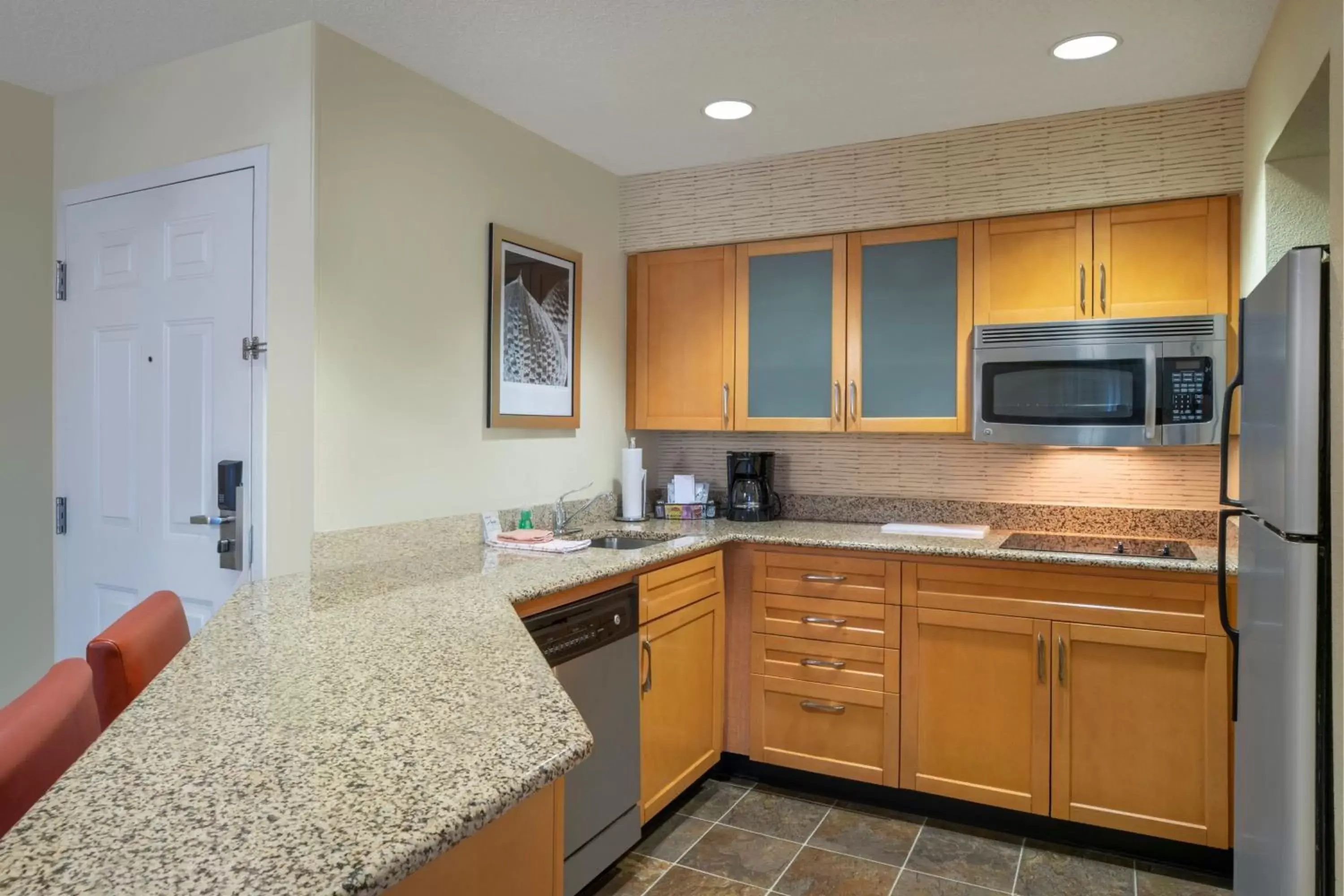 Kitchen or kitchenette, Kitchen/Kitchenette in Residence Inn Bakersfield