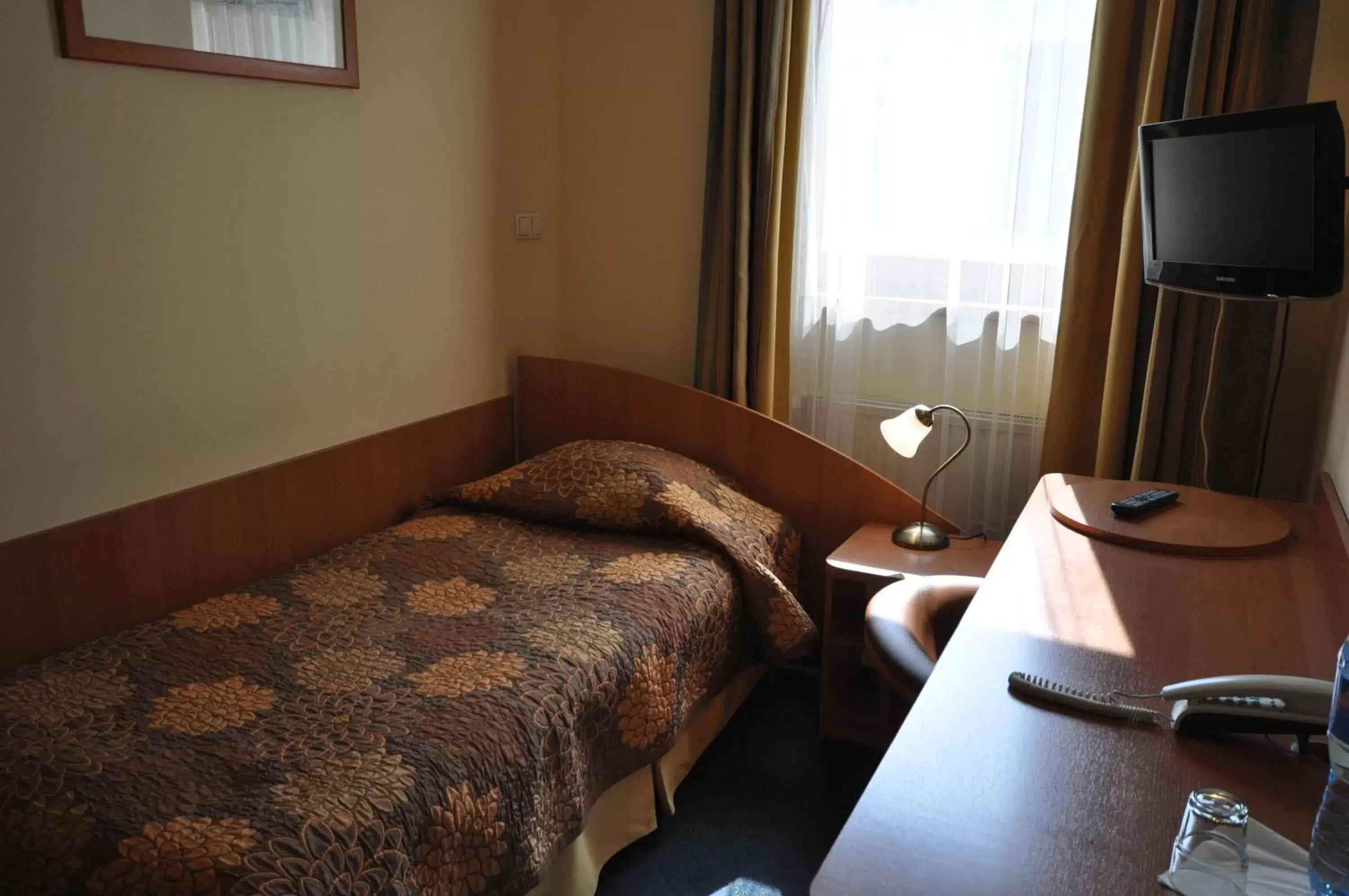 Photo of the whole room, Bed in Matejko Hotel