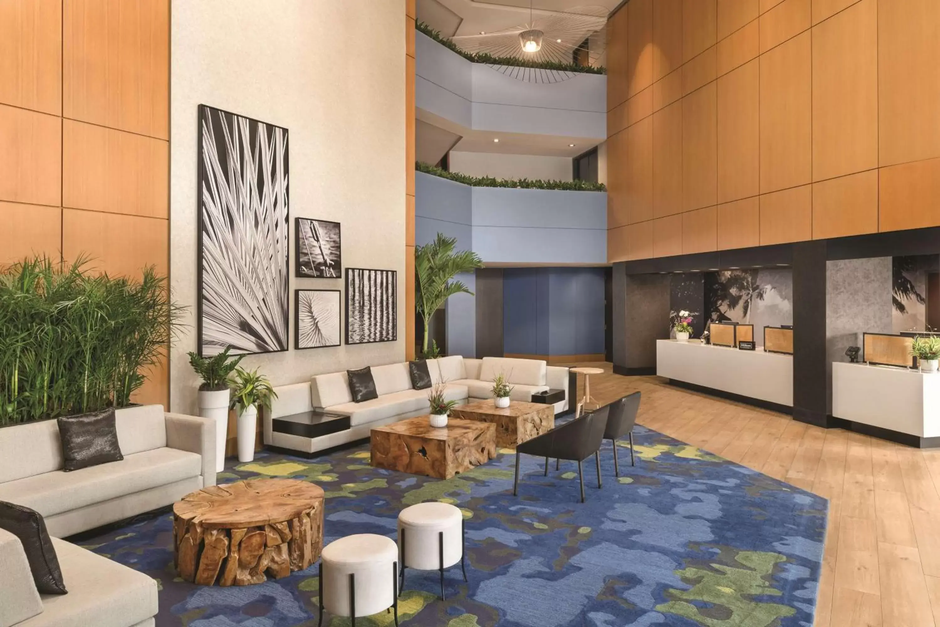 Lobby or reception in DoubleTree by Hilton Tampa Rocky Point Waterfront Lobby or reception in DoubleTree by Hilton Tampa Rocky Point Waterfront