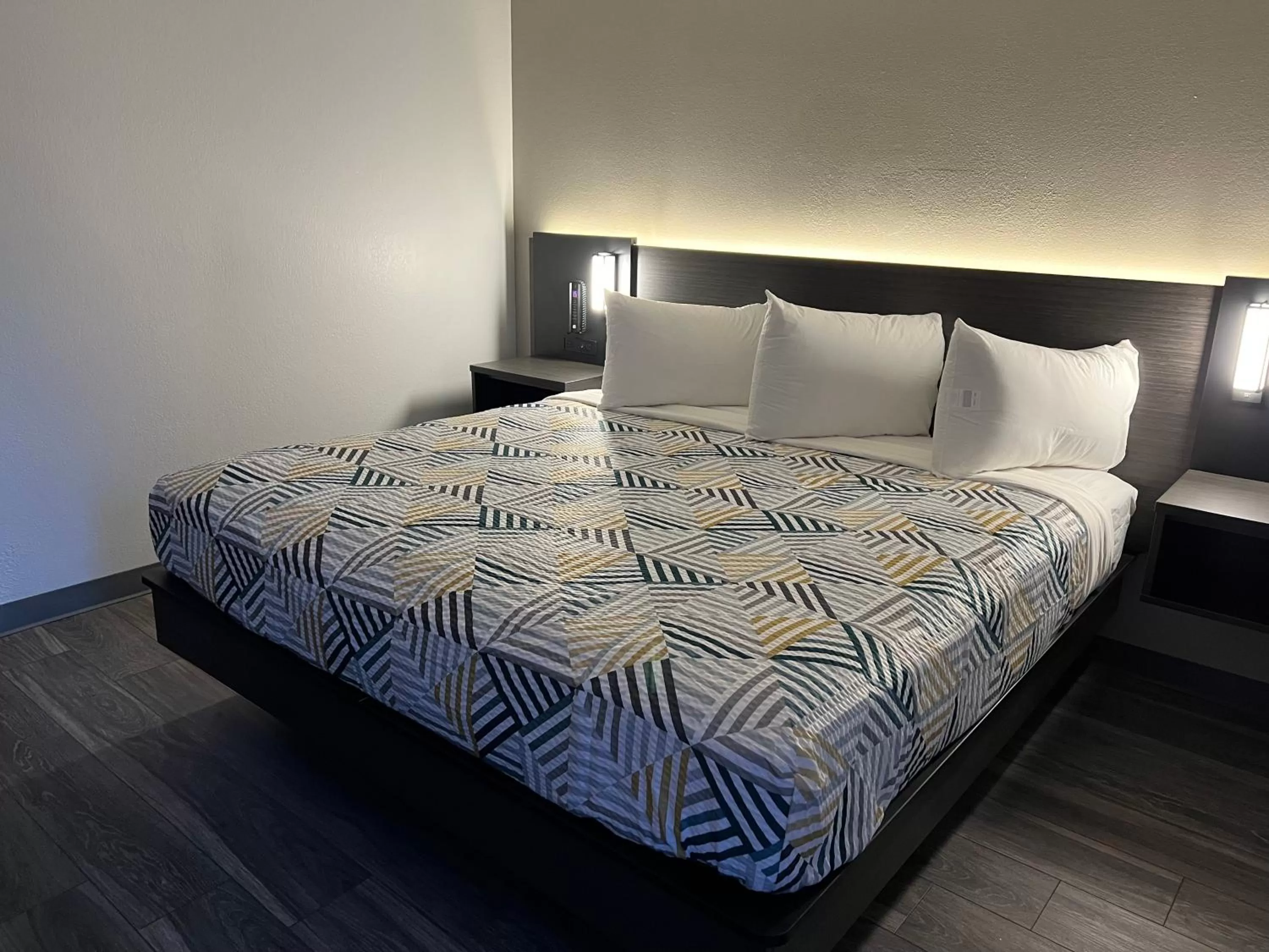 Bed in Motel 6-Ely, NV