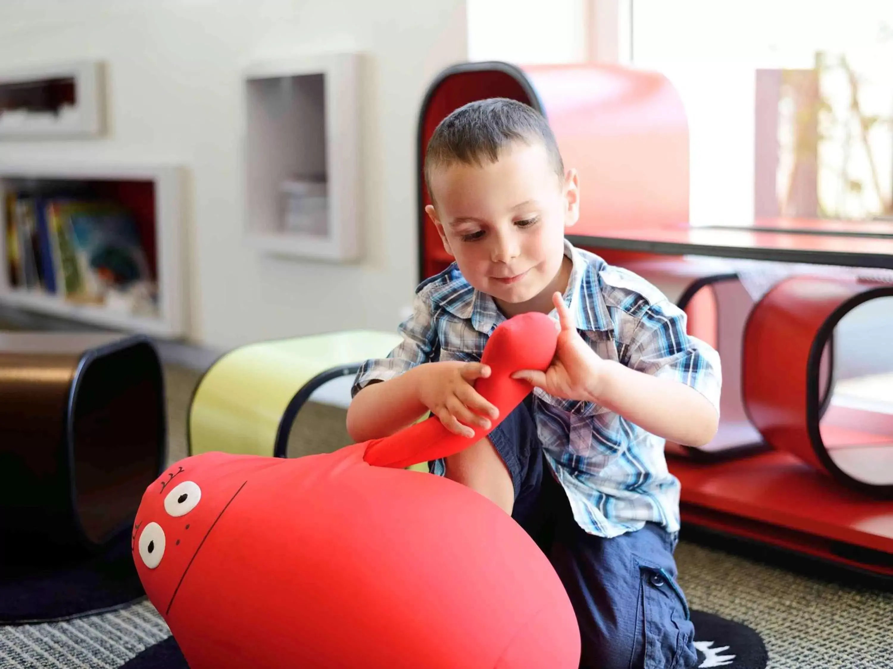 On site, Children in Novotel Caen Côte de Nacre