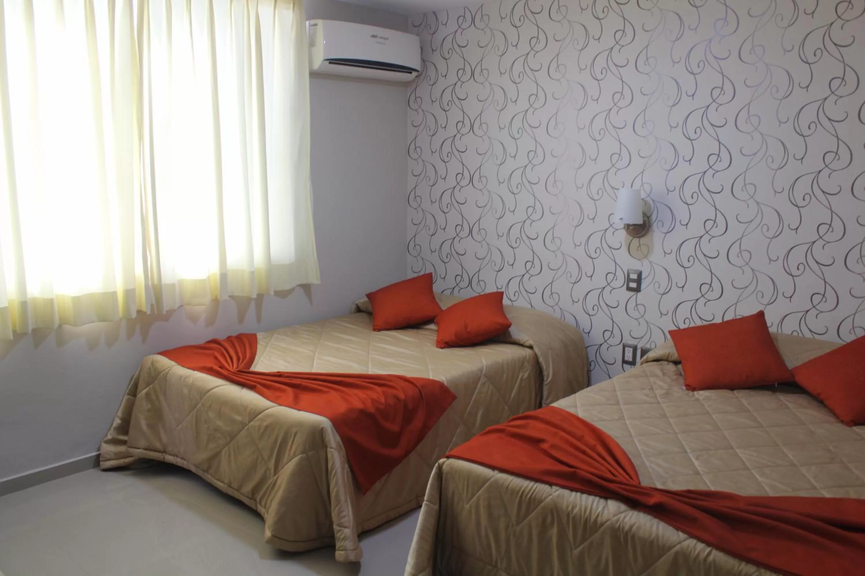 Bedroom, Bed in Suites San Luis