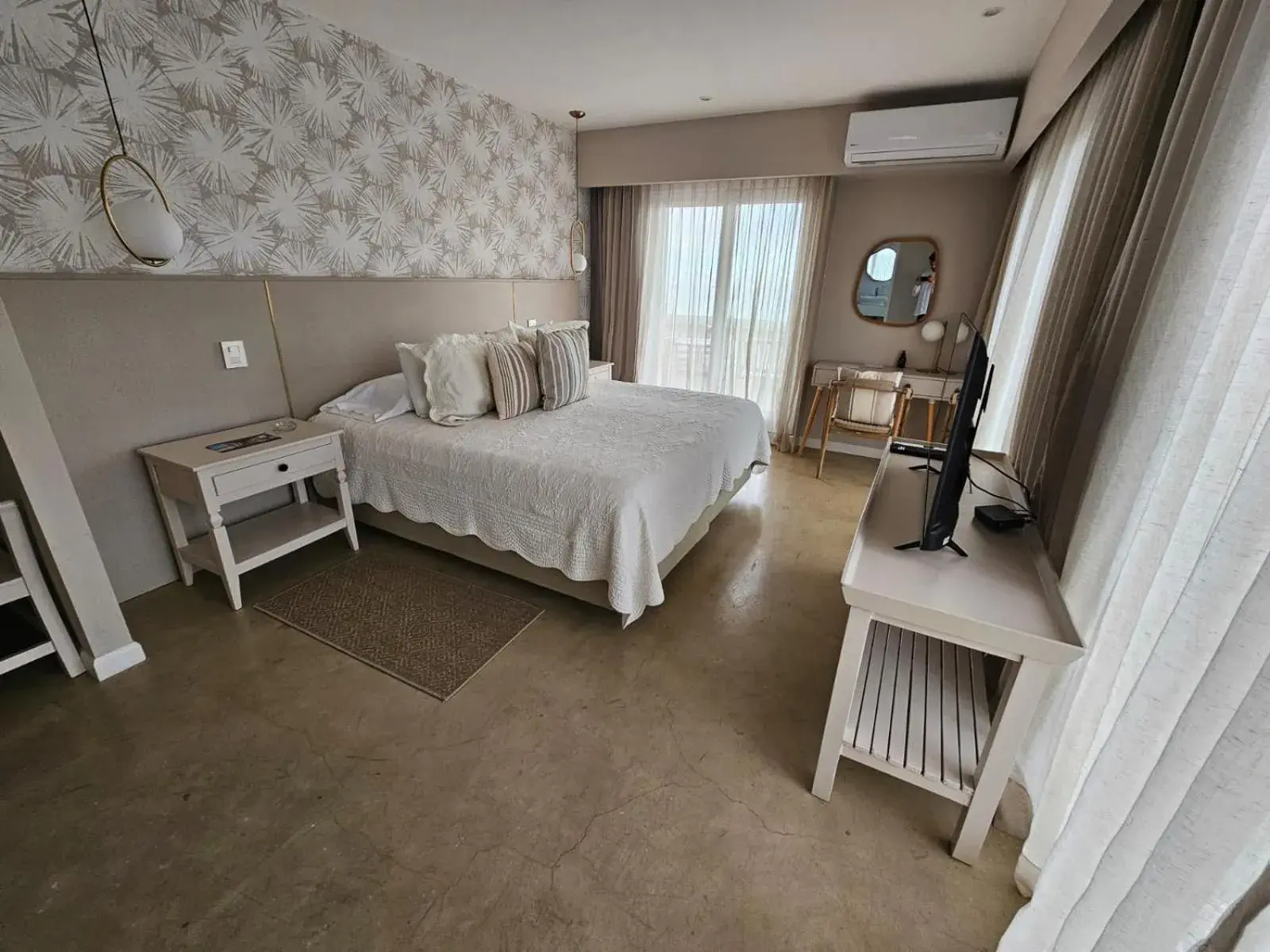 Bedroom, Bed in Serena Hotel - Punta del Este - Unico sobre la Playa Bedroom, Bed in Serena Hotel - Punta del Este - Unico sobre la Playa