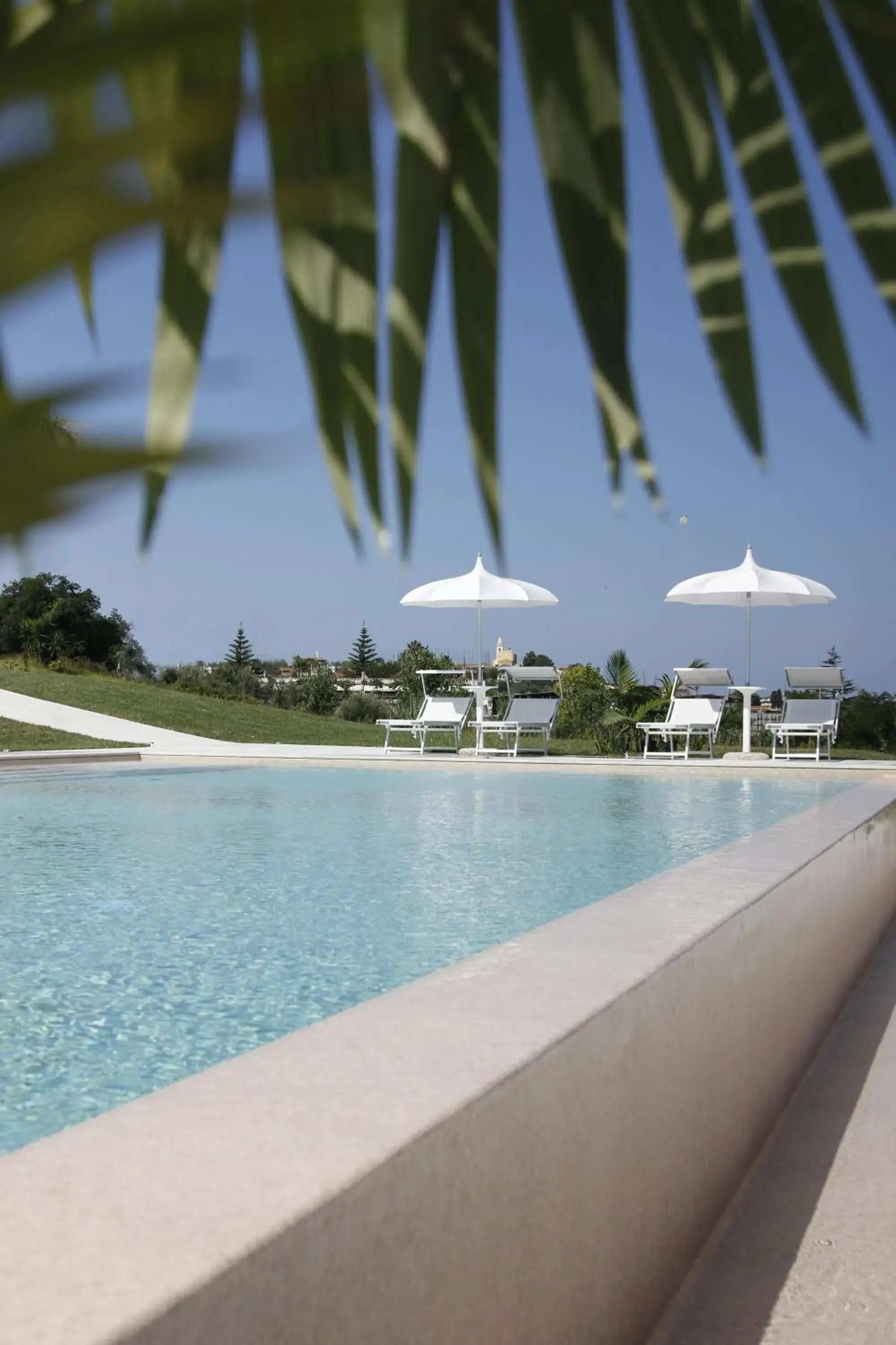 Solarium, Swimming Pool in Il Borghetto Creative Resort