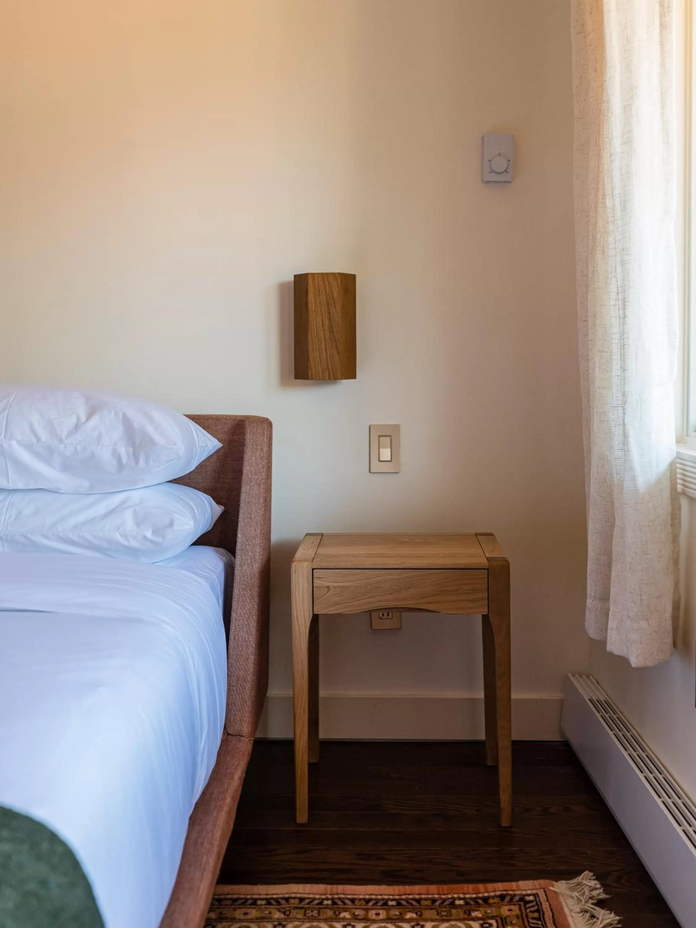 Bed in Eastwind Hotel Lake Placid