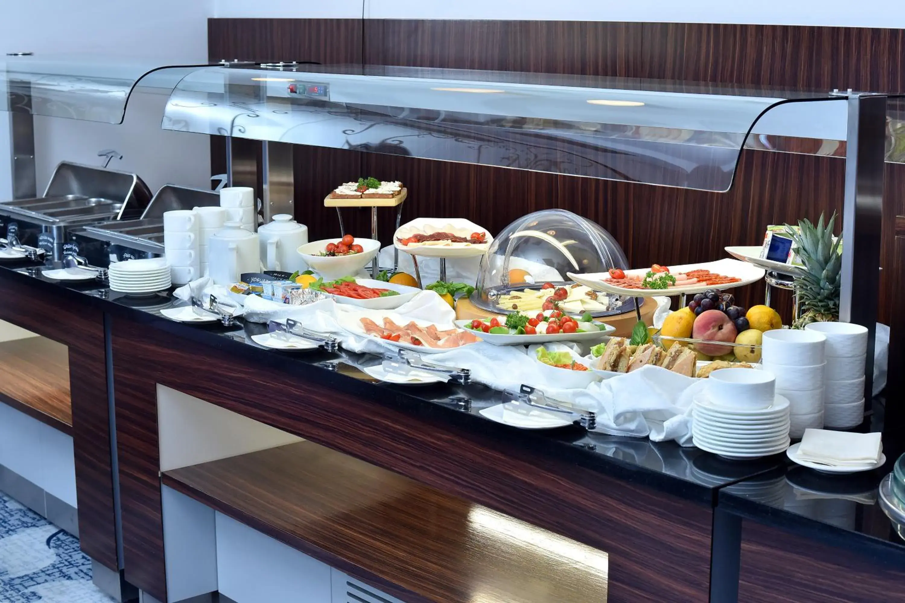 Buffet breakfast in Hotel Ziya