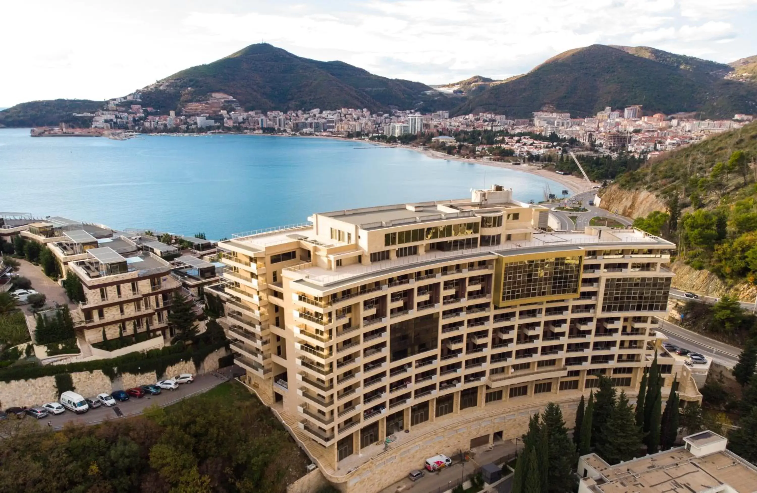 Property building, Bird's-eye View in Hotel Harmonia by Dukley