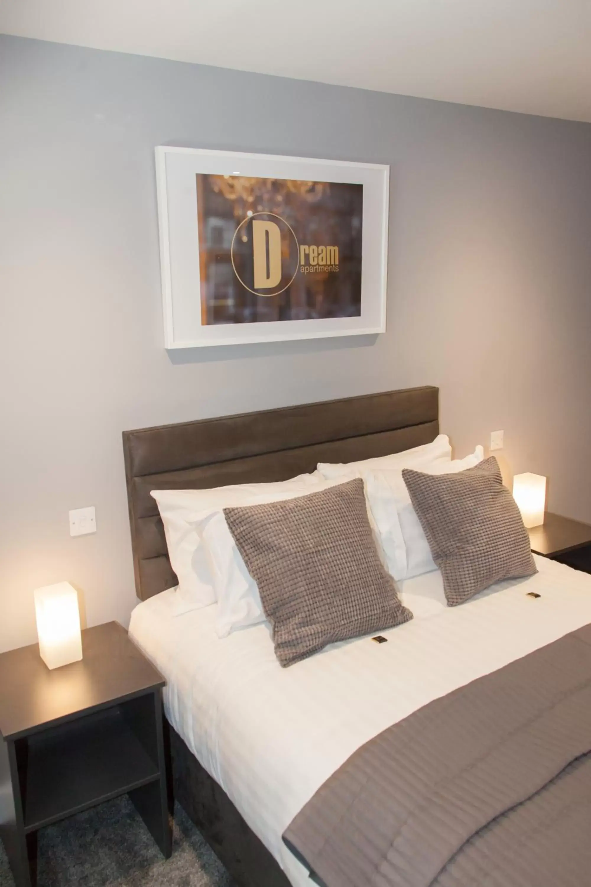 Bed in Dream Apartments Quayside