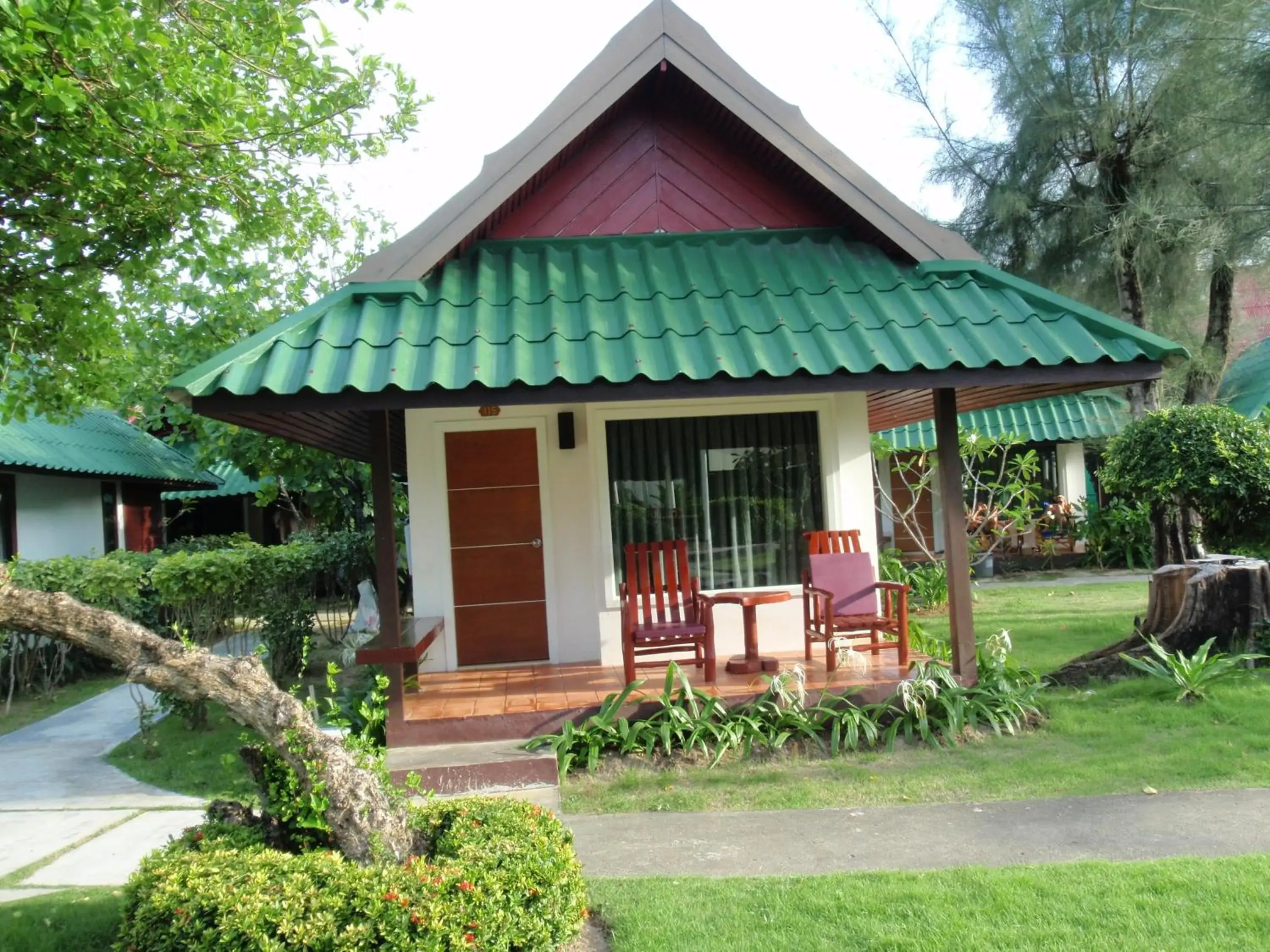 Deluxe Bungalow in Golden Bay Cottage - SHA Extra Plus