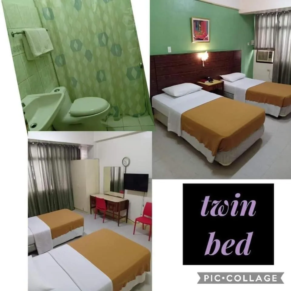 Bed in BEST FORTUNE HOTEL at CHINATOWN