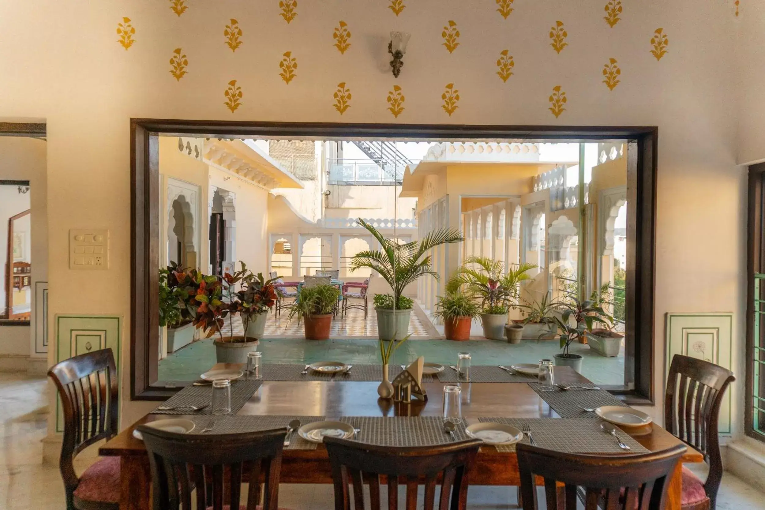 Restaurant/places to eat in Amar Kothi Restaurant/places to eat in Amar Kothi