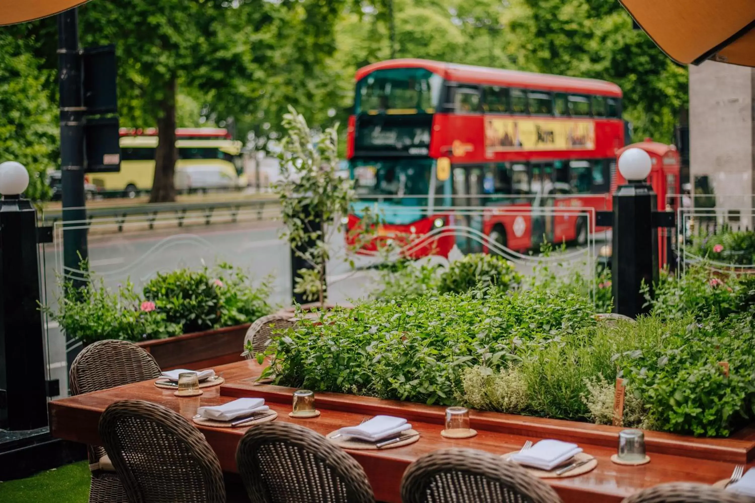 Restaurant/places to eat in JW Marriott Grosvenor House London