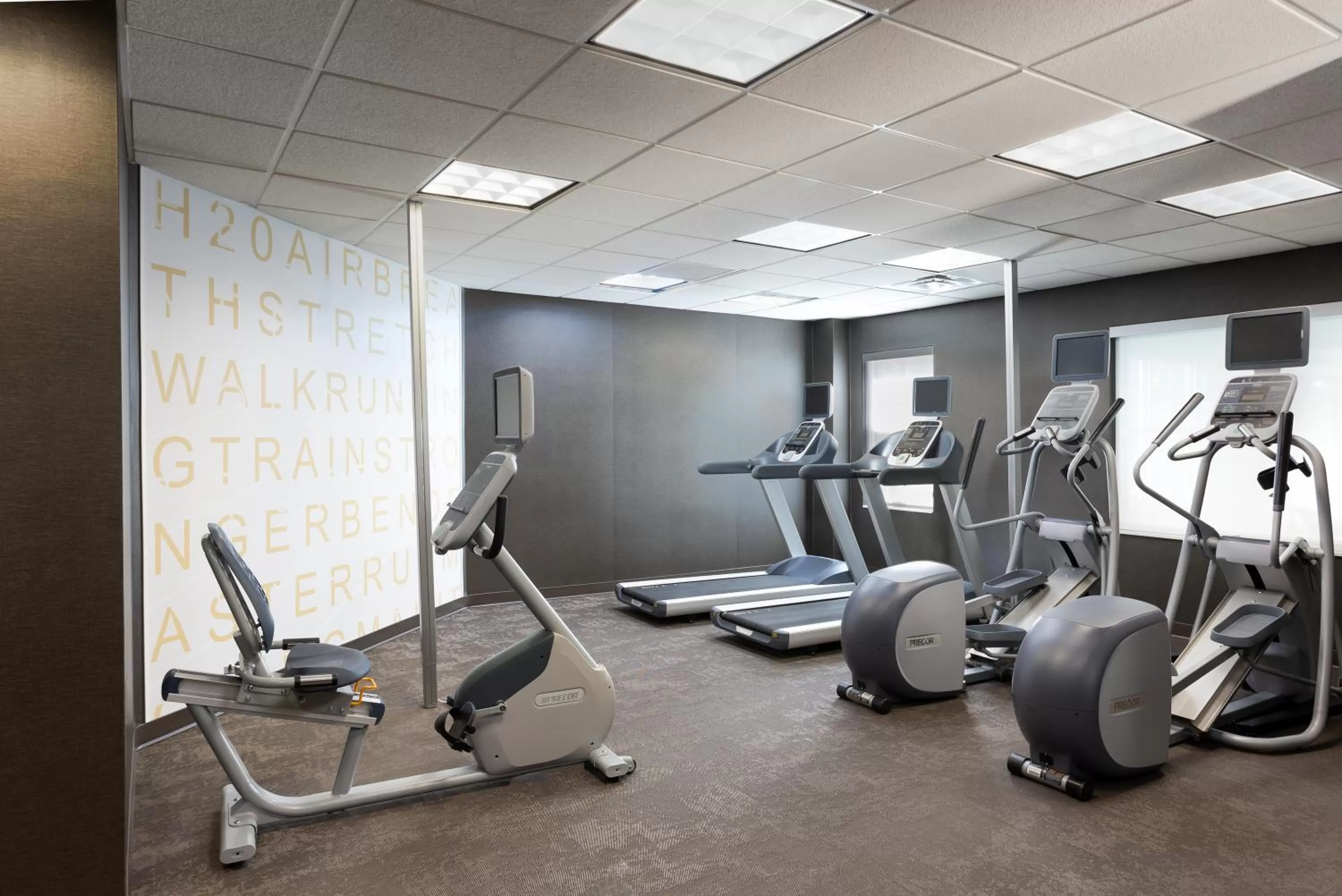 Fitness centre/facilities in Residence Inn Largo Medical Center Drive