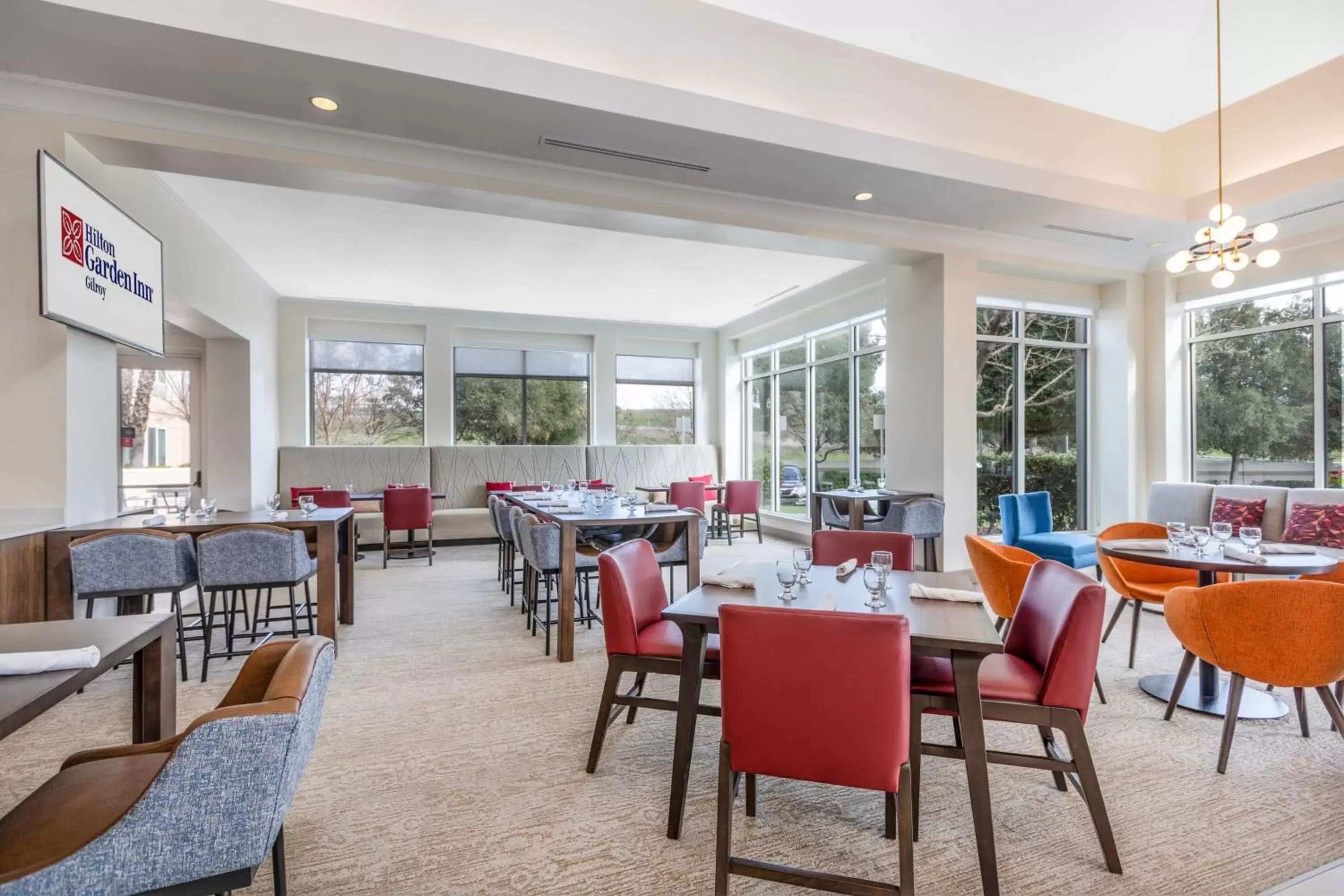 Restaurant/places to eat in Hilton Garden Inn Gilroy Restaurant/places to eat in Hilton Garden Inn Gilroy
