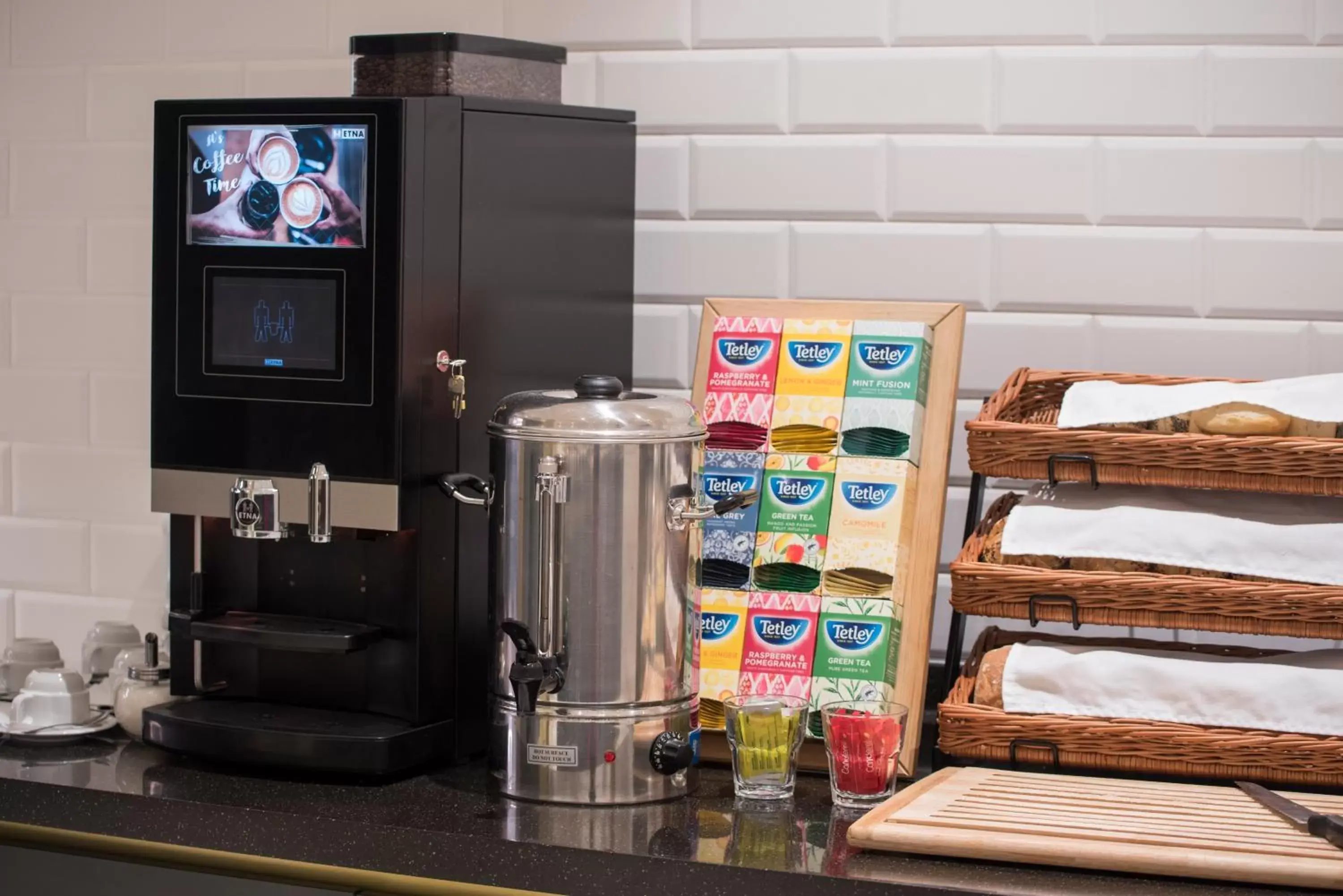 Food and drinks, Bed in The Gold Bank Food and drinks, Bed in The Gold Bank