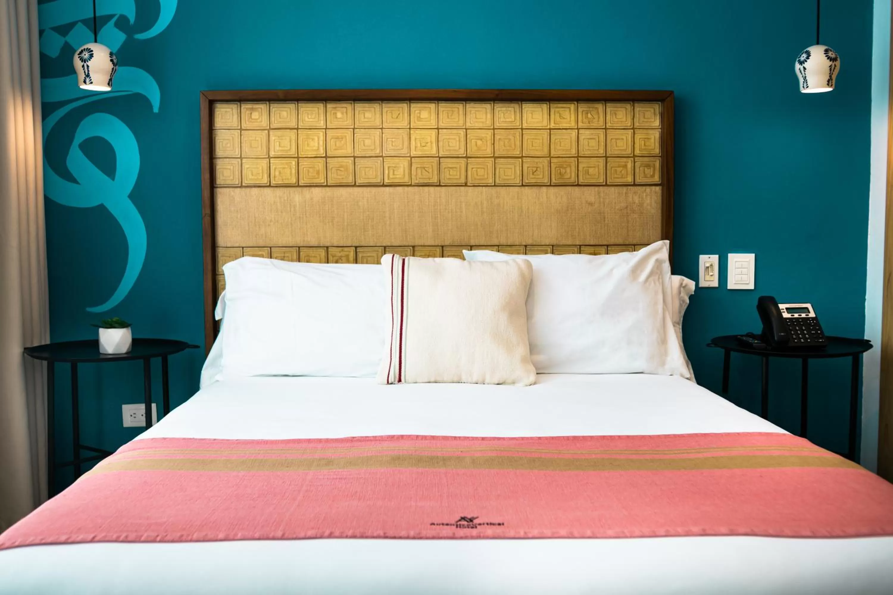 room service in Auténtico Vertical Playa del Carmen