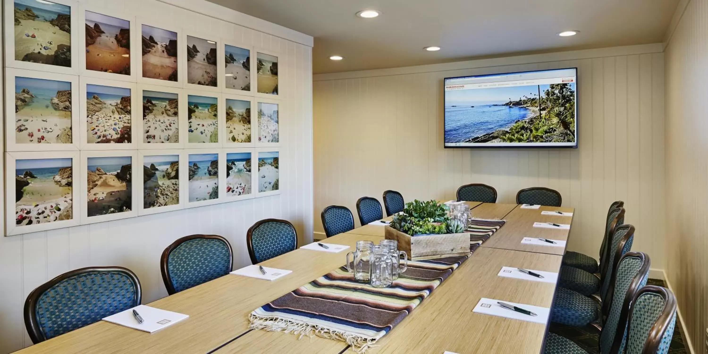 Banquet/Function facilities in Laguna Beach House