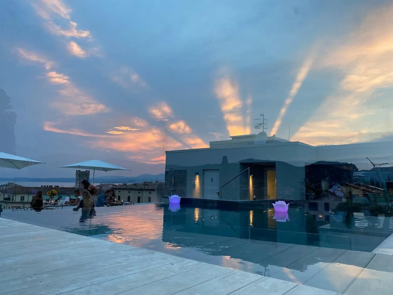 Swimming pool in Solho Hotel